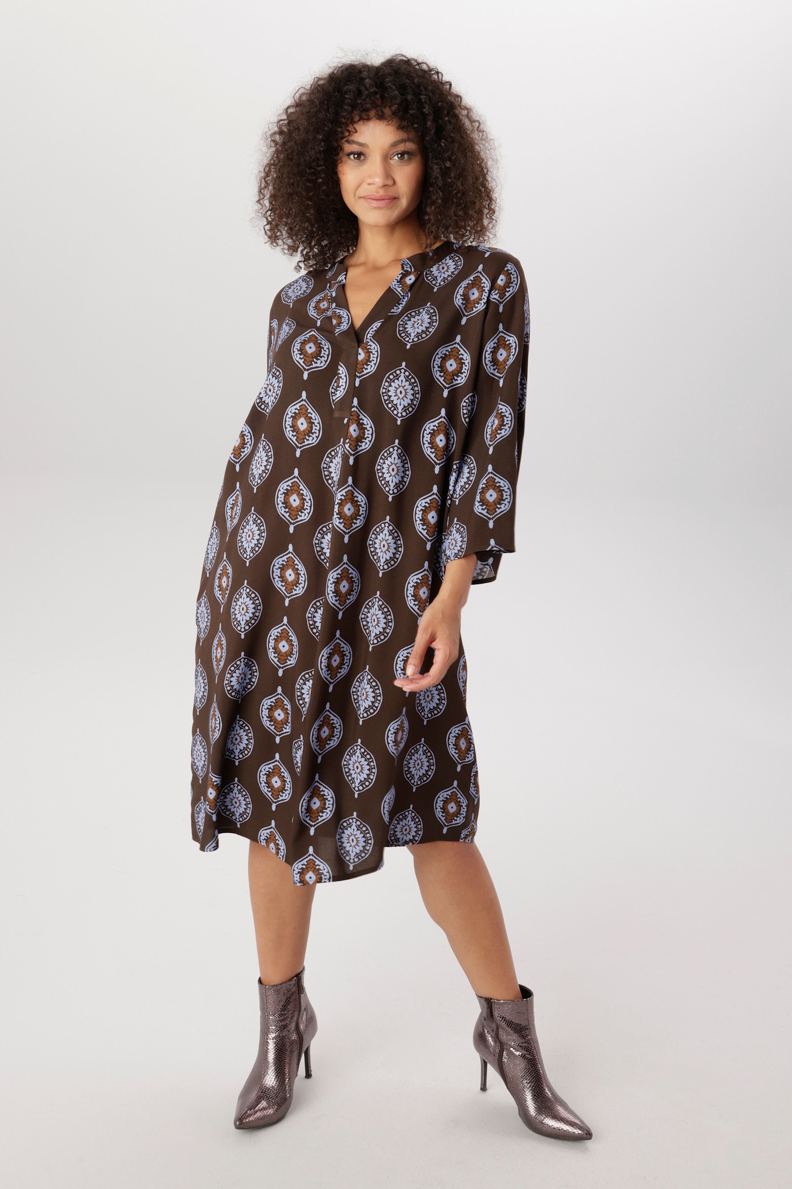 Aniston PLUS Druckkleid - braun-blau