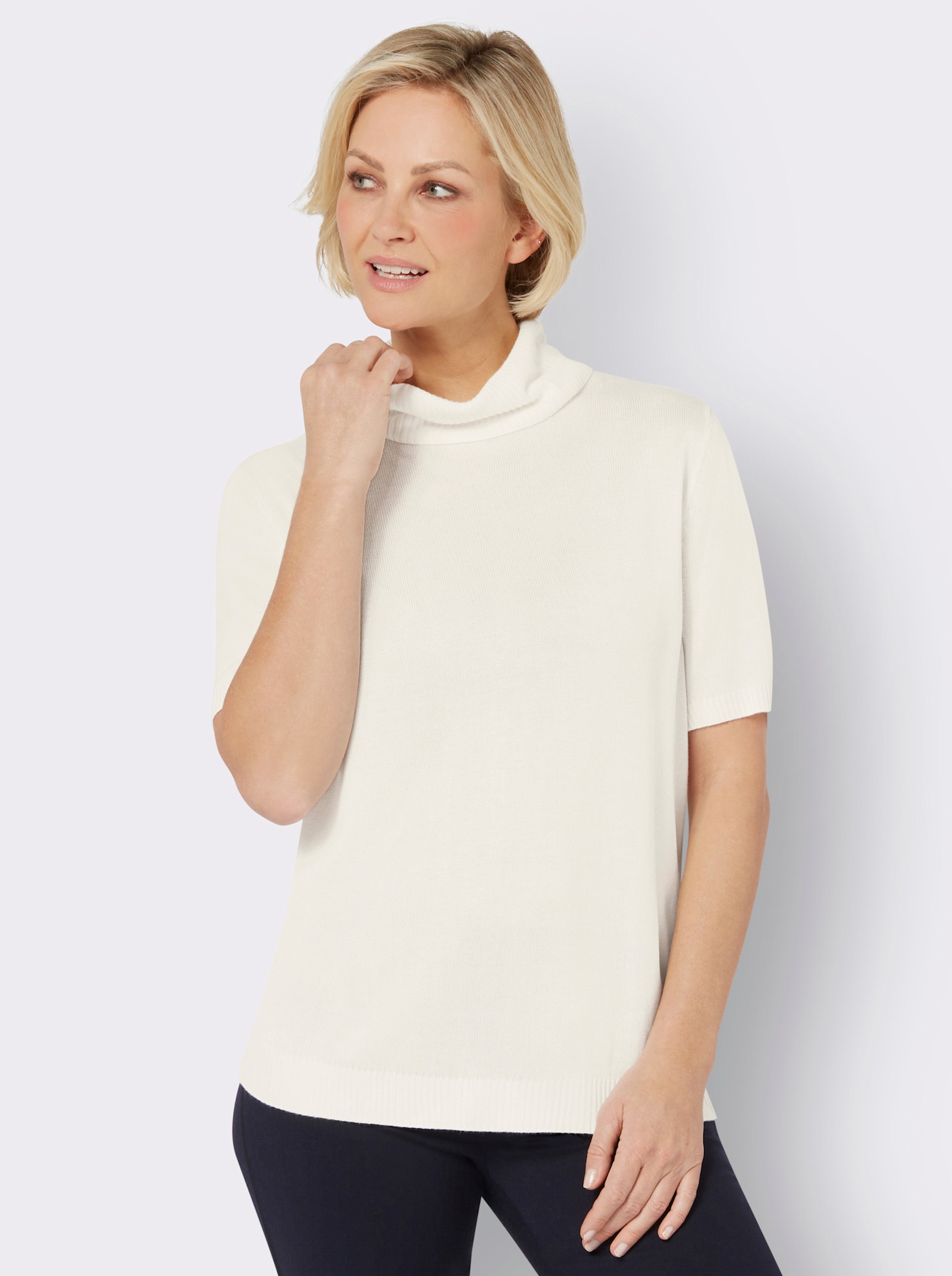 Rollkragenpullover mit Kurzarm - ecru
