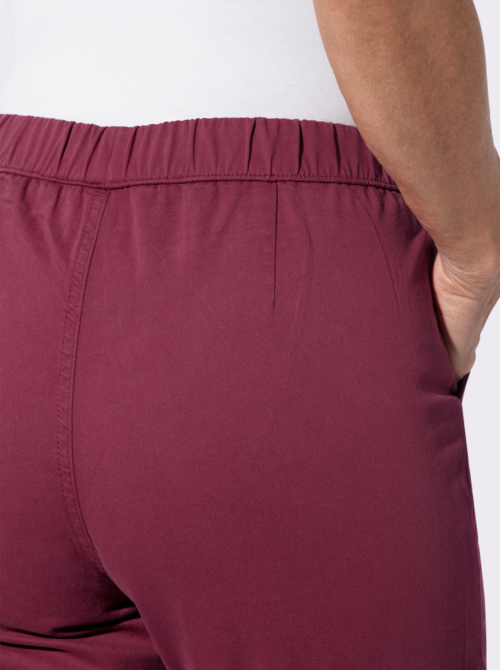 Schlupfjeans mit 2 Taschen vorne - bordeaux