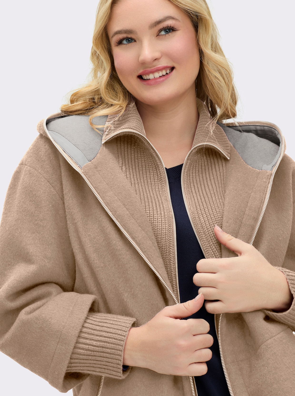 Manisa Wolljacke mit Strickeinsatz am Kragen - camel-sand-meliert