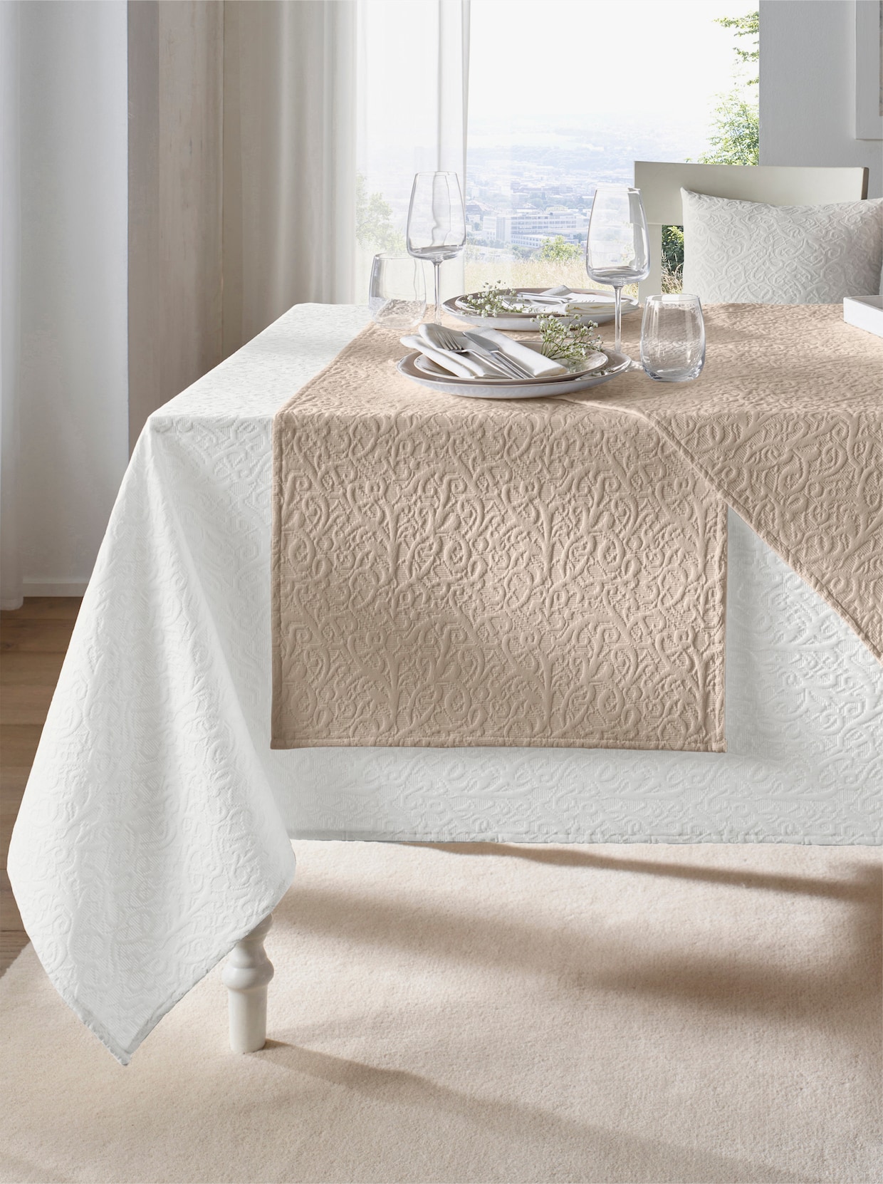 Tischdecke - beige