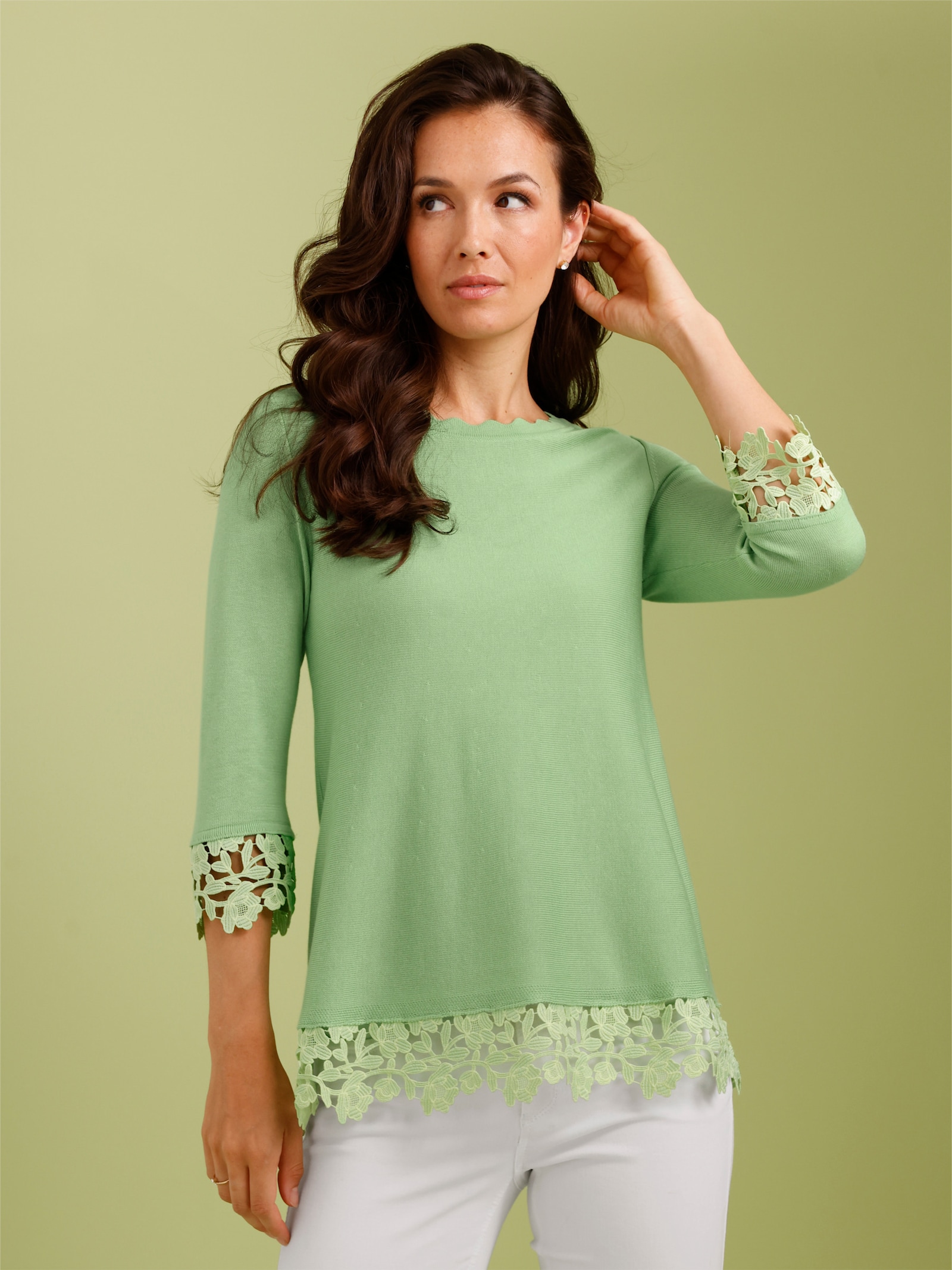 CREATION L PREMIUM Feinstrickpullover mit breitem Spitzenabschlusss - reseda