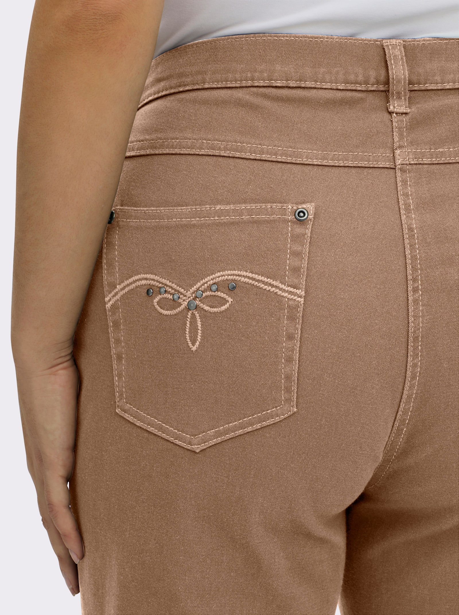 5-Pocket-Jeans mit Stretch-Anteil - camel