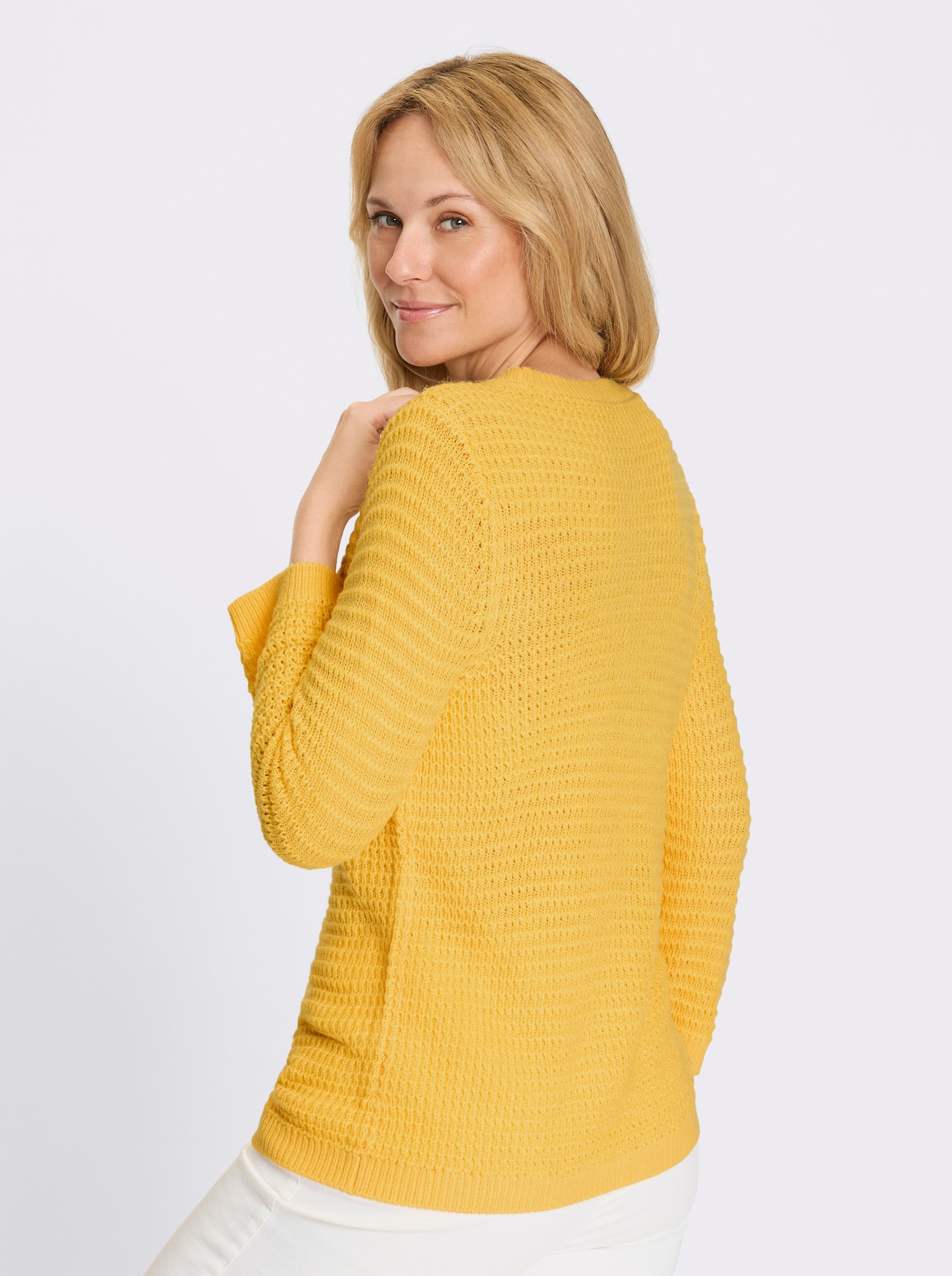 Svetr s 3/4 rukávem a lodičkovým výstřihem - žlutá