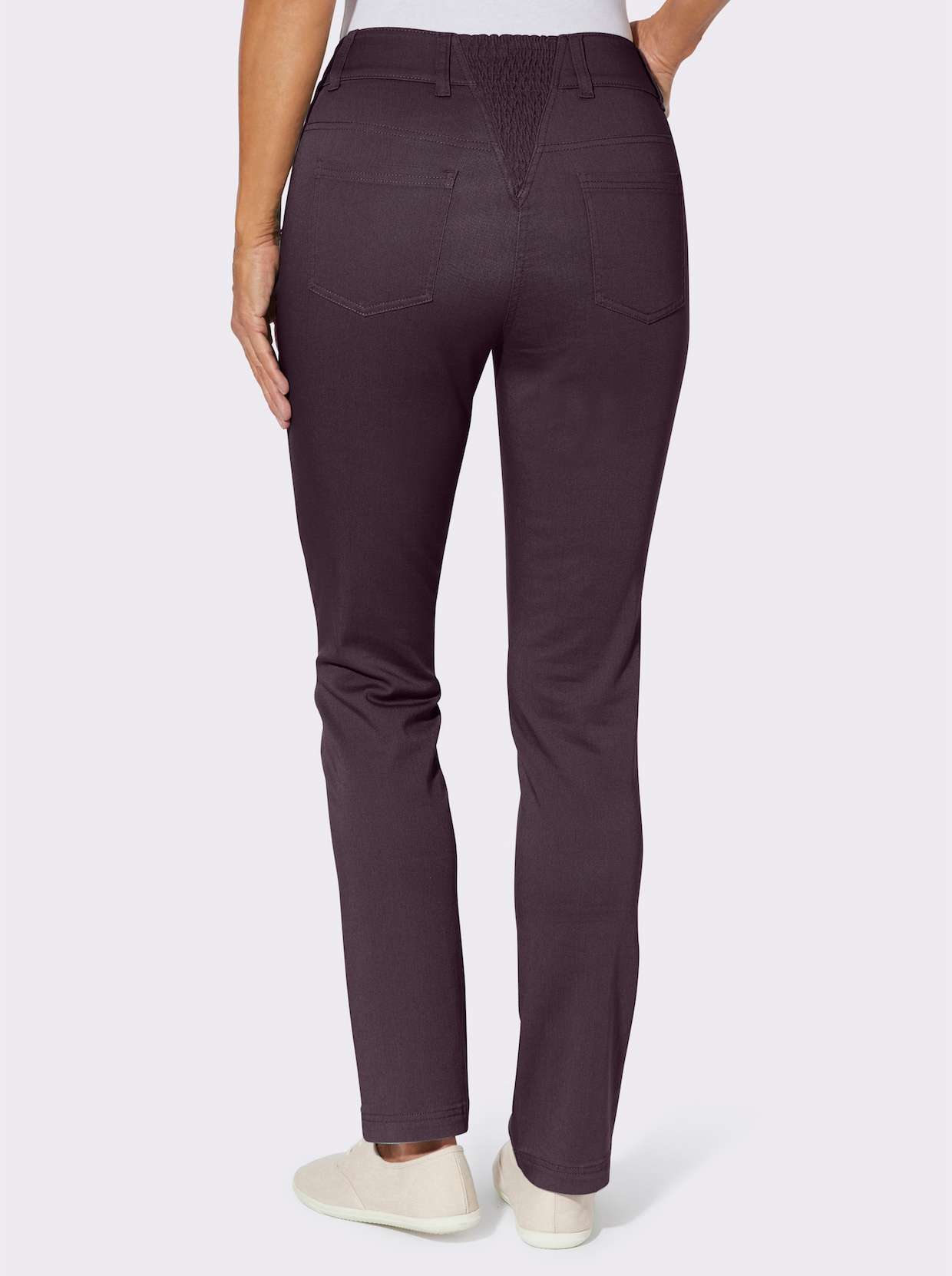 Jeans mit Stretch-Einsatz hinten - aubergine
