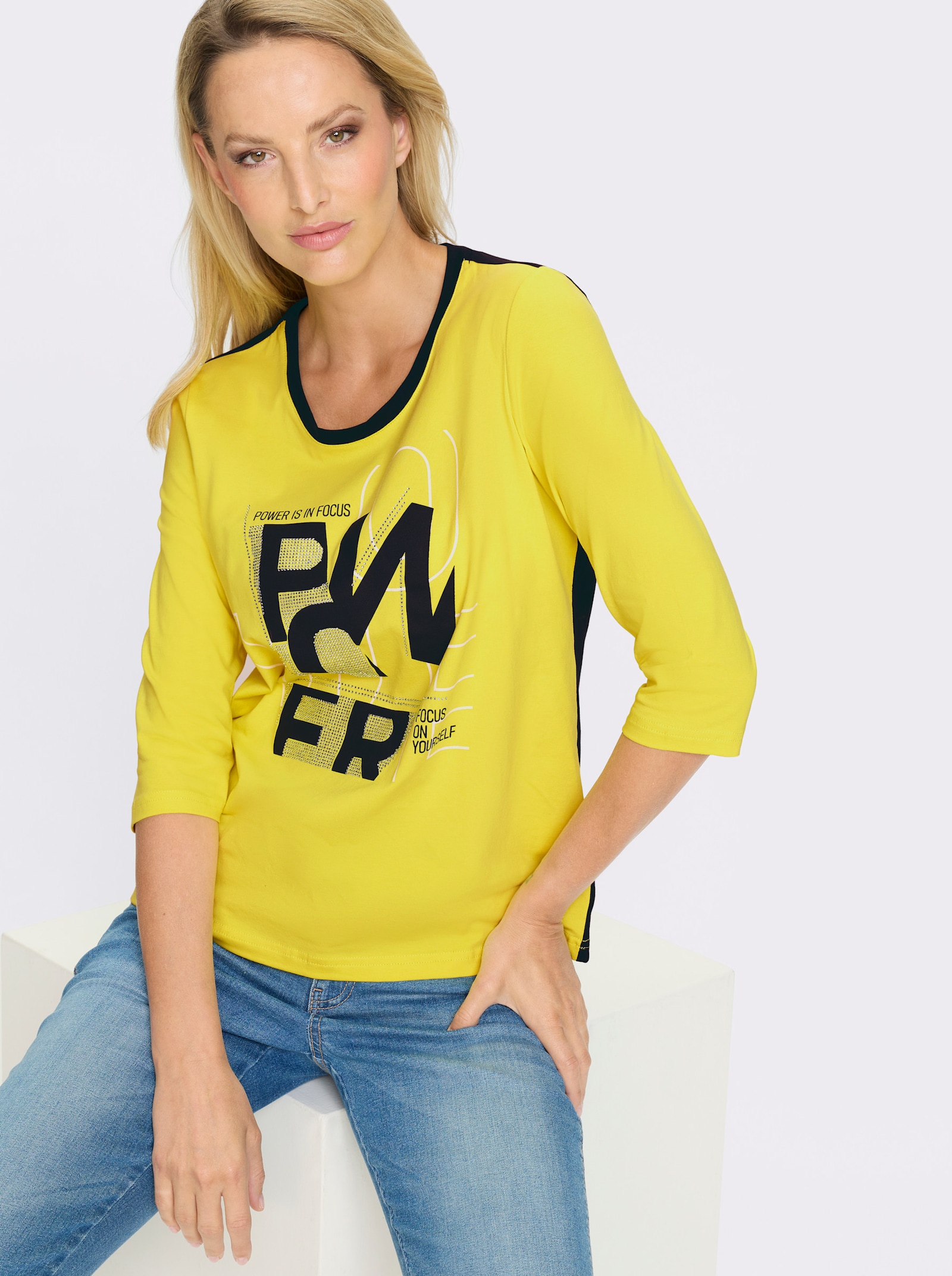 heine Rundhalsshirt mit Glitzernden Steinchen - limone-schwarz-bedruckt