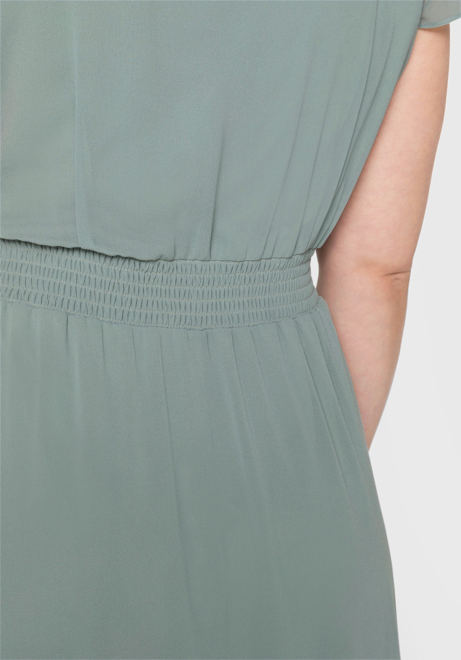 sheego Abendkleid mit Flügelärmeln - eukalyptus