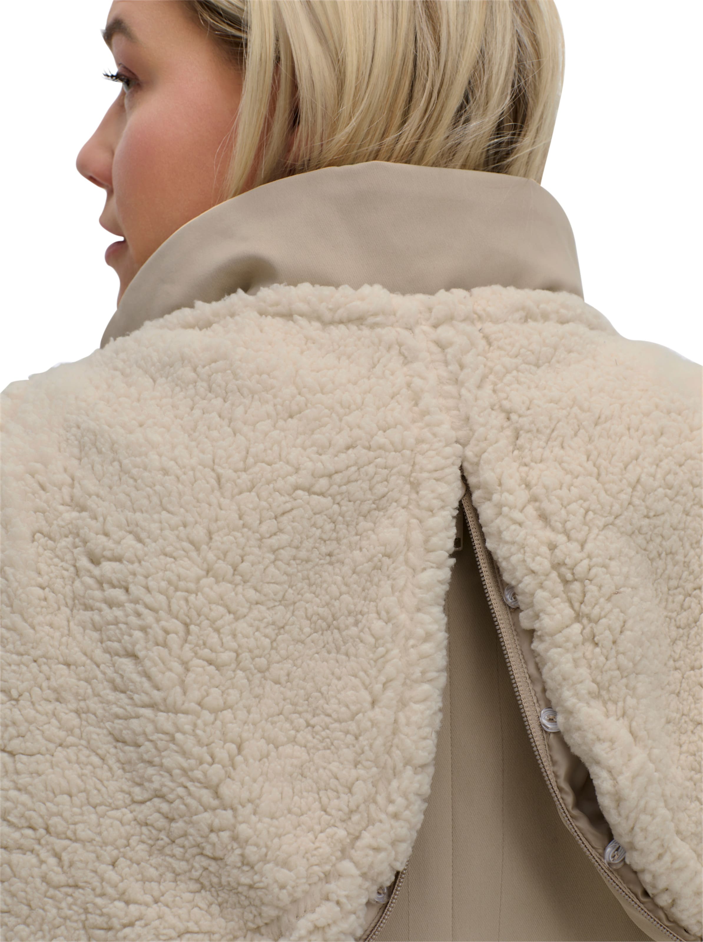 Thumbnail - Parka