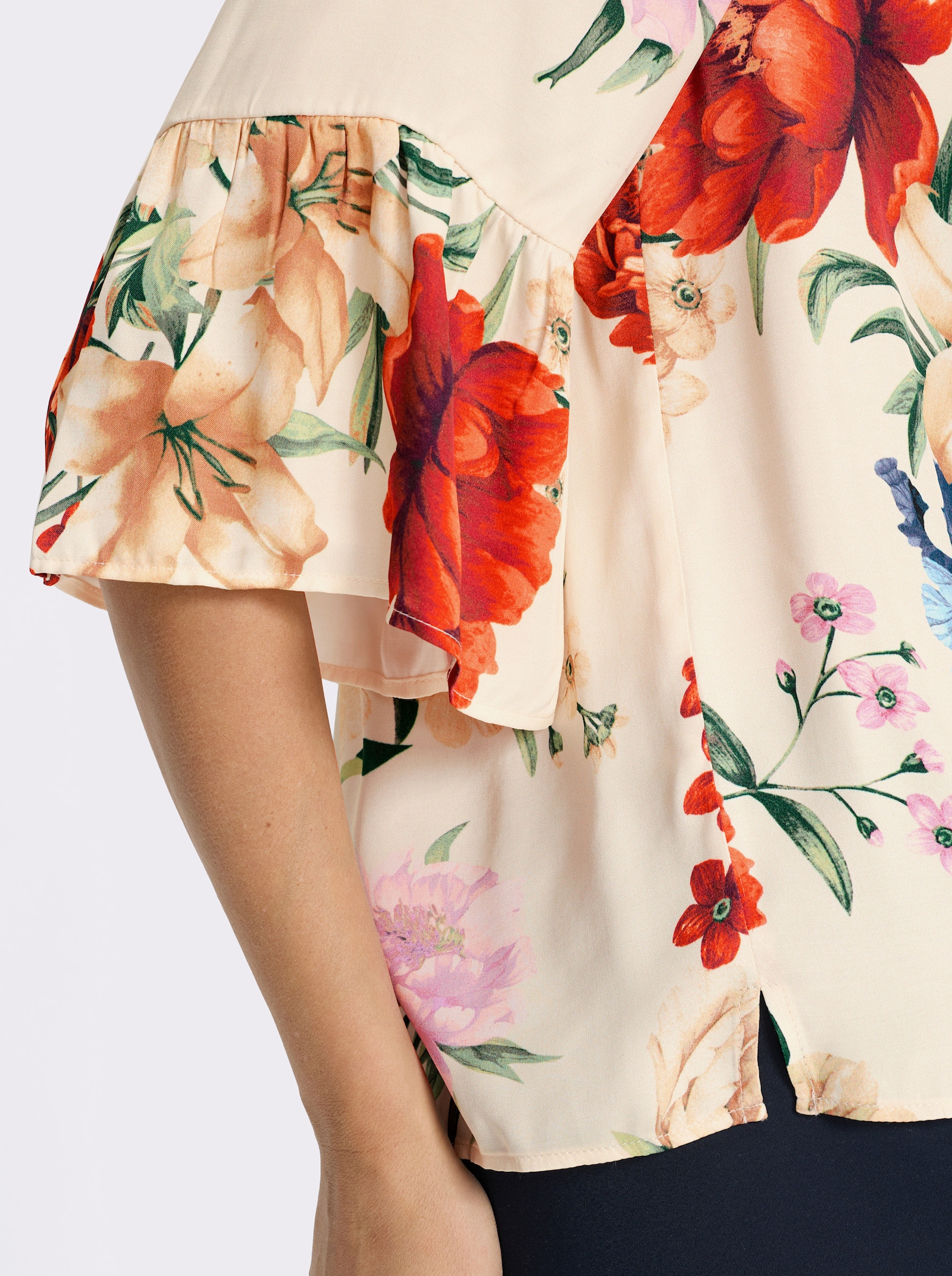 heine Schlupf-Bluse in Satin-Qualität - champagner-rostrot-bedruckt