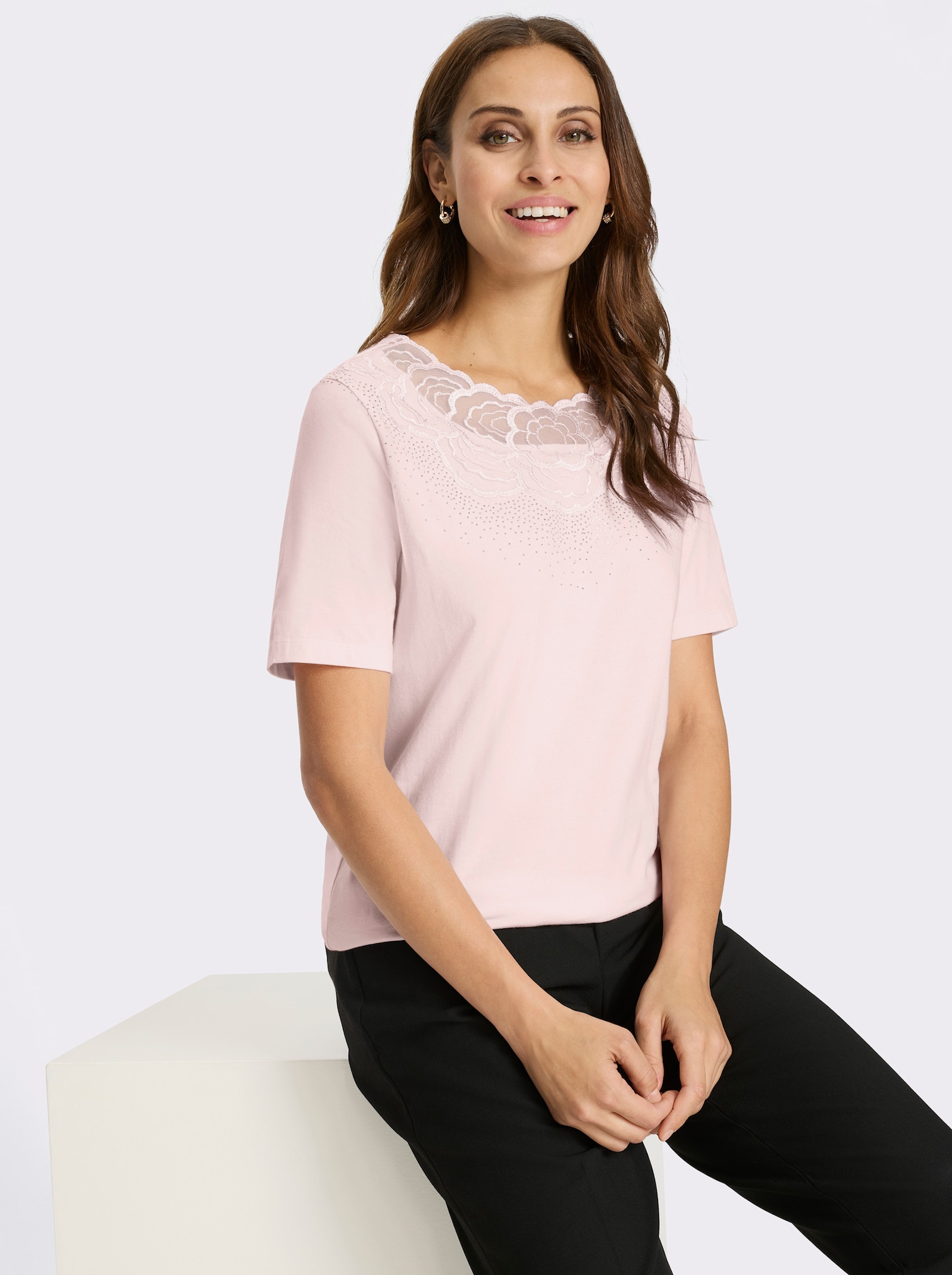 Kurzarmshirt mit Spitzeneinsatz - hellrosé