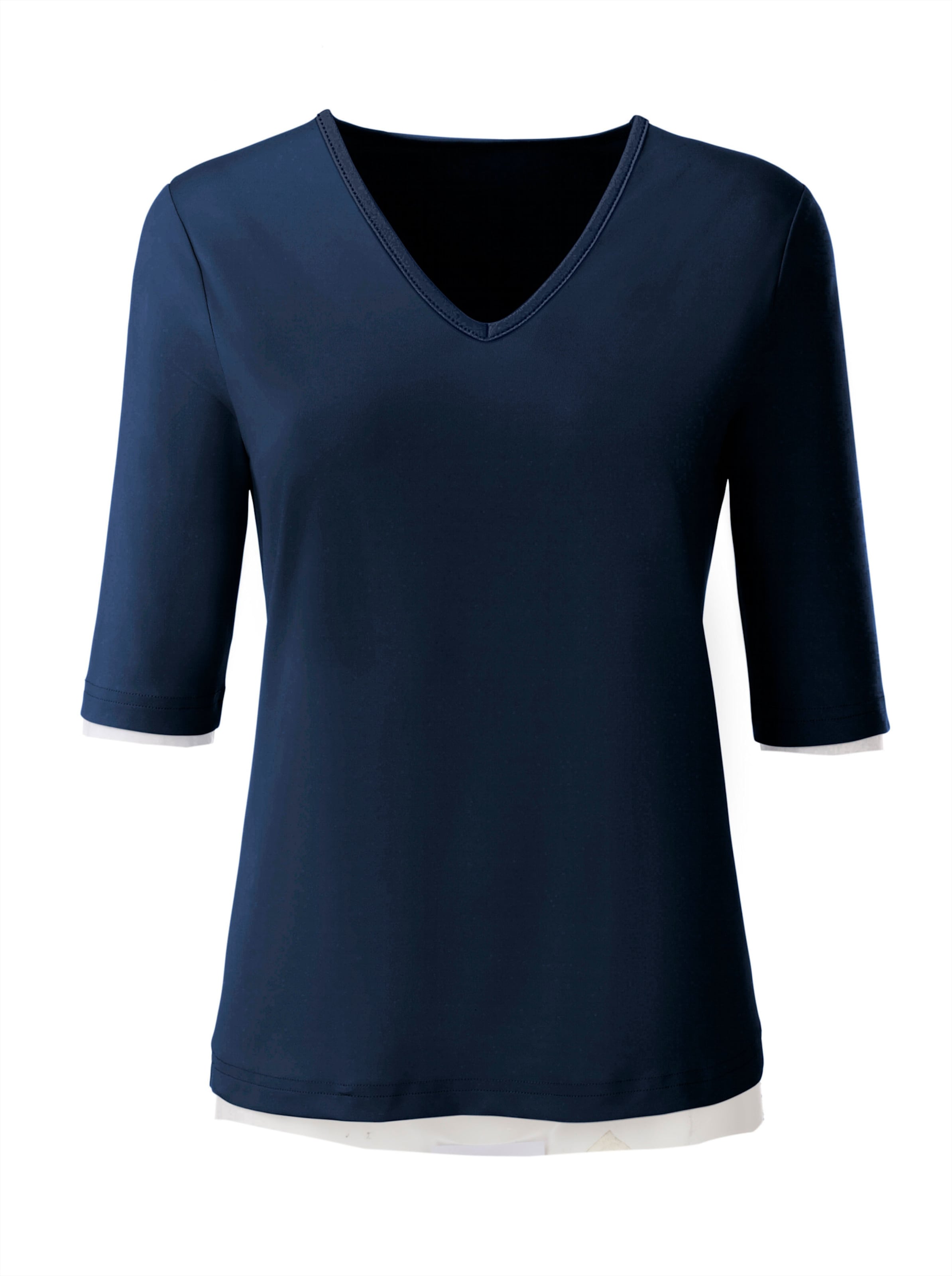 Lang Shirt  günstig Kaufen-V-Shirt in marine von heine. V-Shirt in marine von heine <![CDATA[Shirt mit V-Ausschnitt. Aus Tactel: herrlich weich, atmungsaktiv, dabei strapazierfähig, langlebig, knitterarm und pflegeleicht.]]>. 