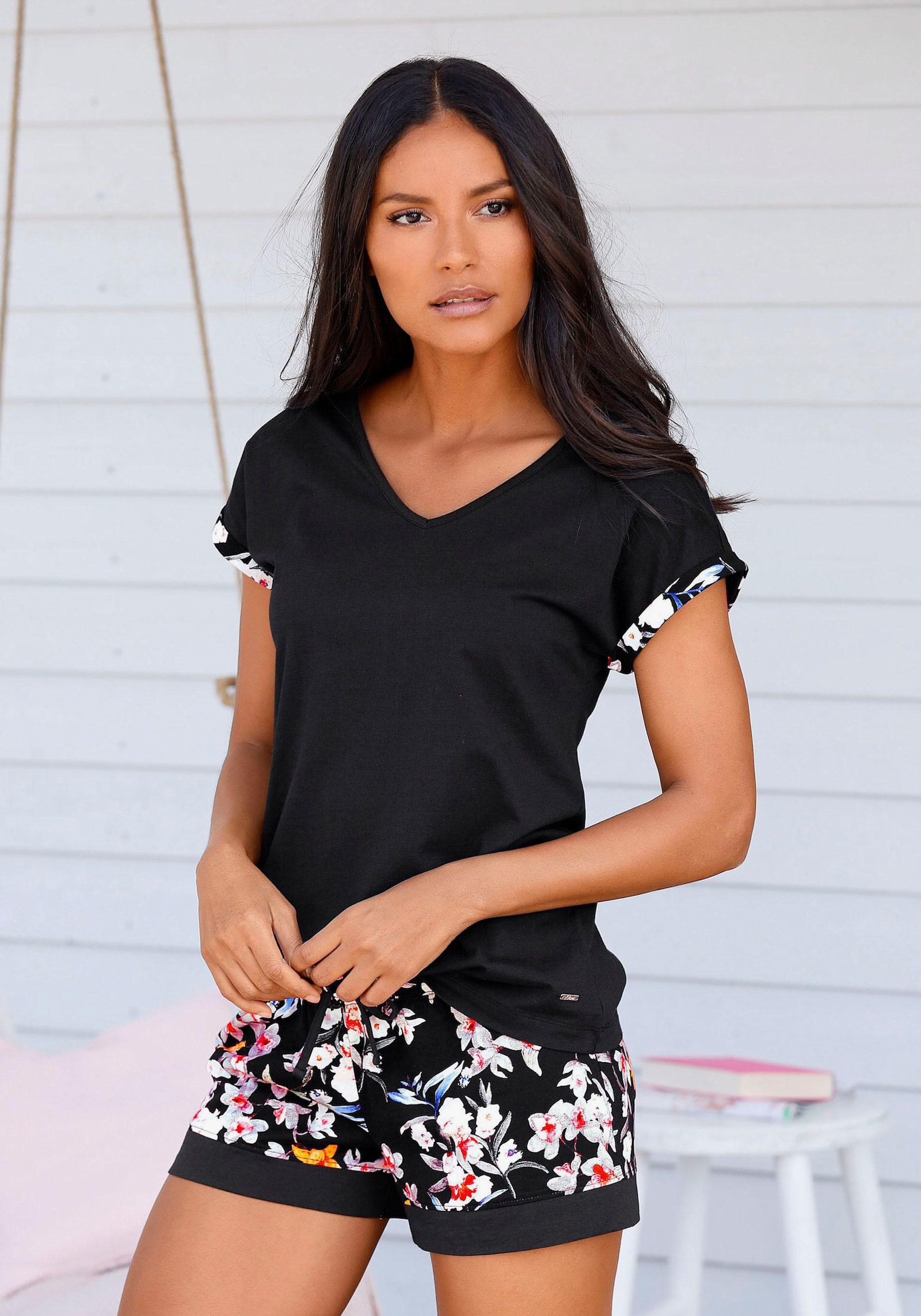 s.Oliver Shorty - schwarz