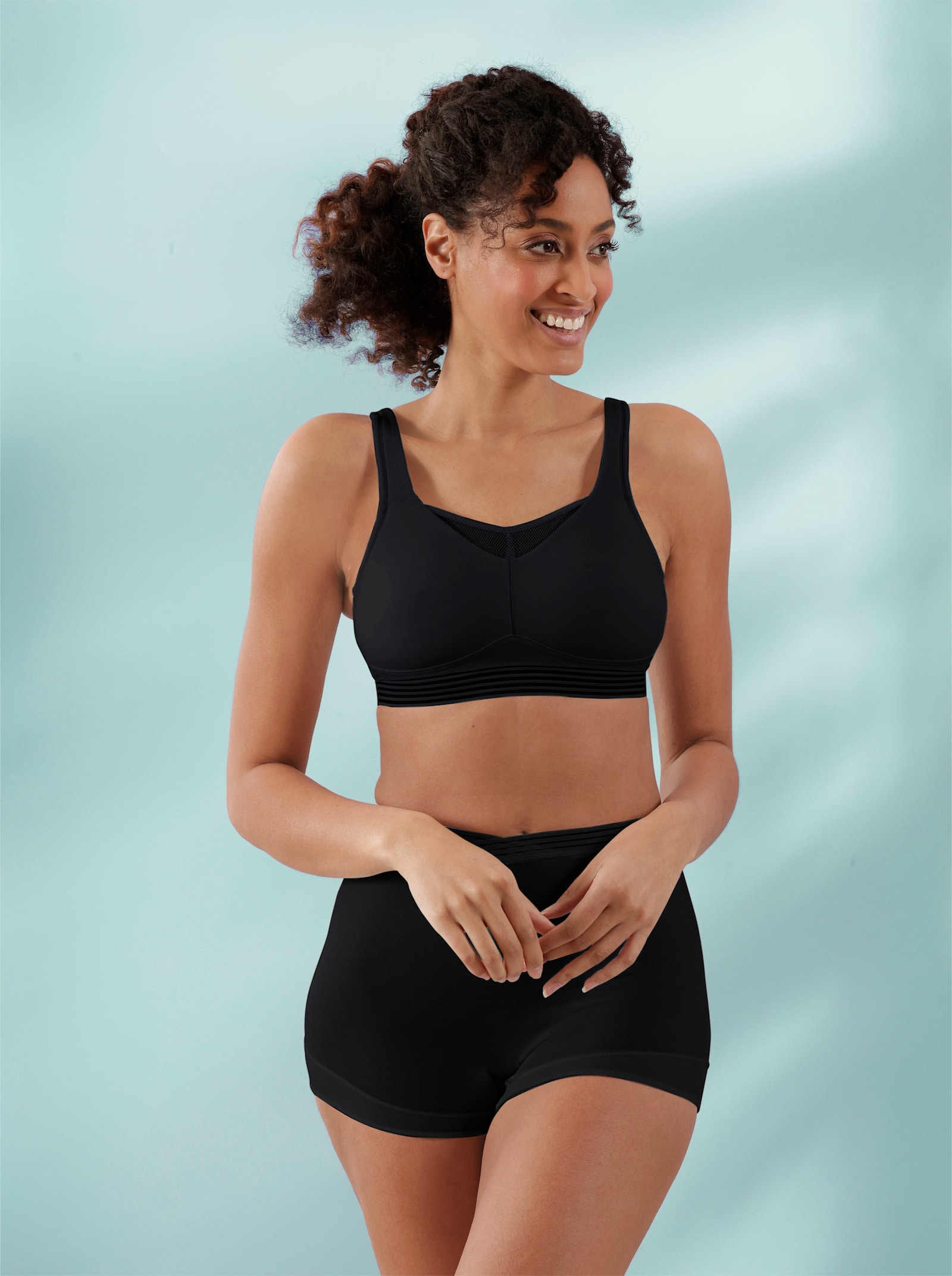 wäschepur Sport-BH ohne Bügel mit Mesh-Einsatz - schwarz