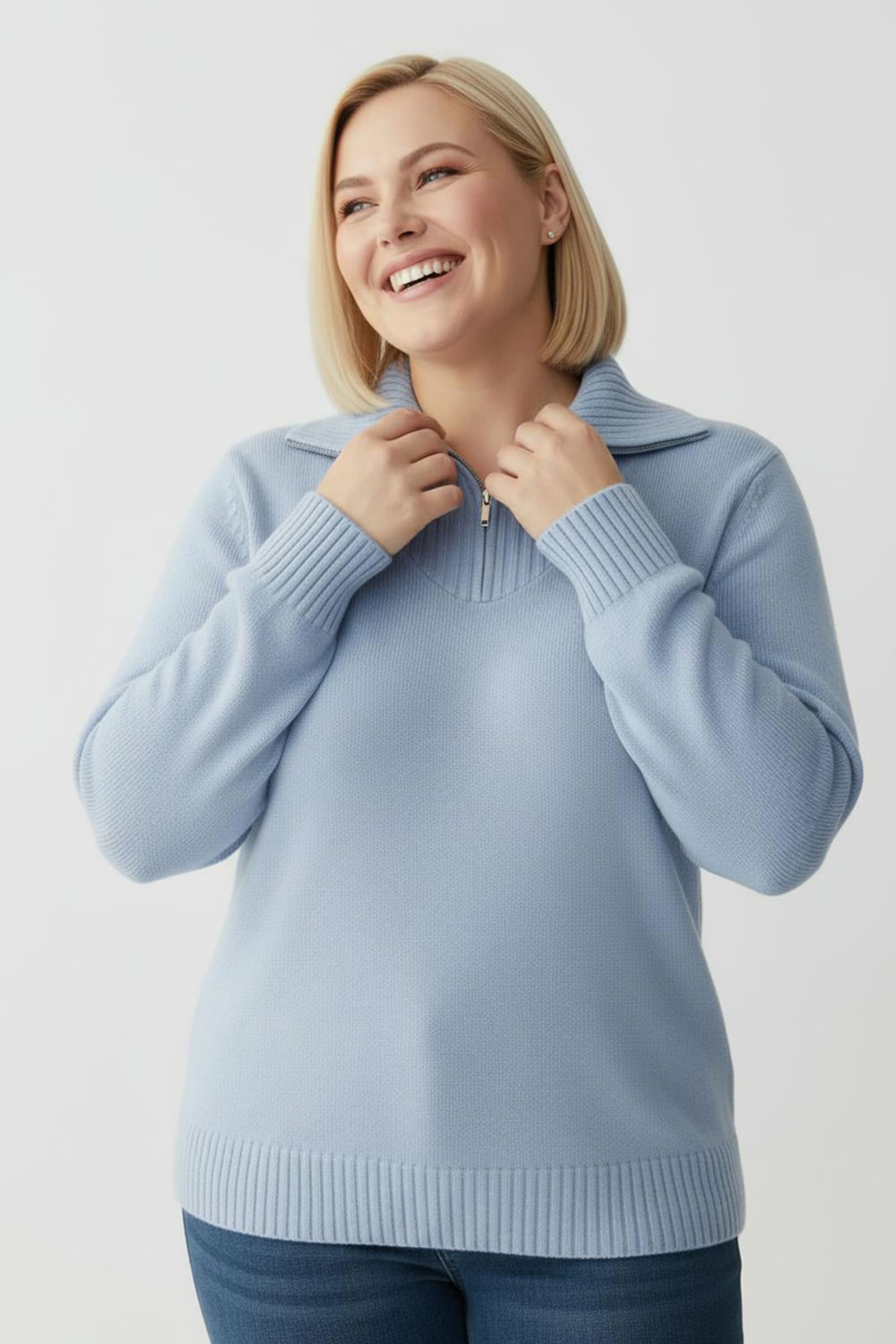 Troyer mit breiten Rippabschlüssen - eisblau