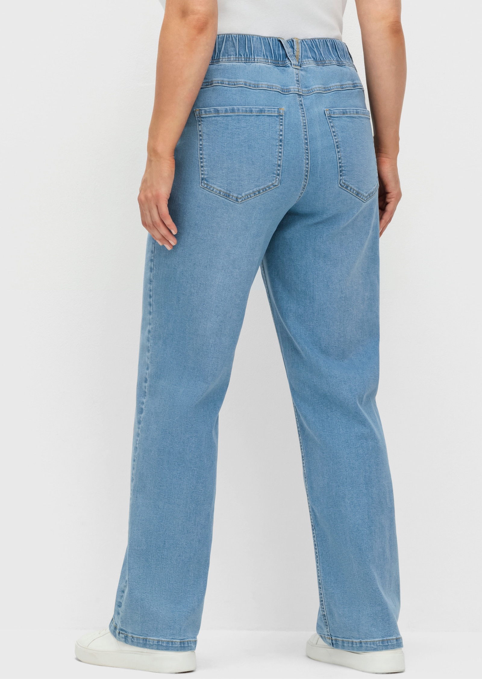 sheego Schlupfjeans mit durchgängig weitem Bein - light blue-denim