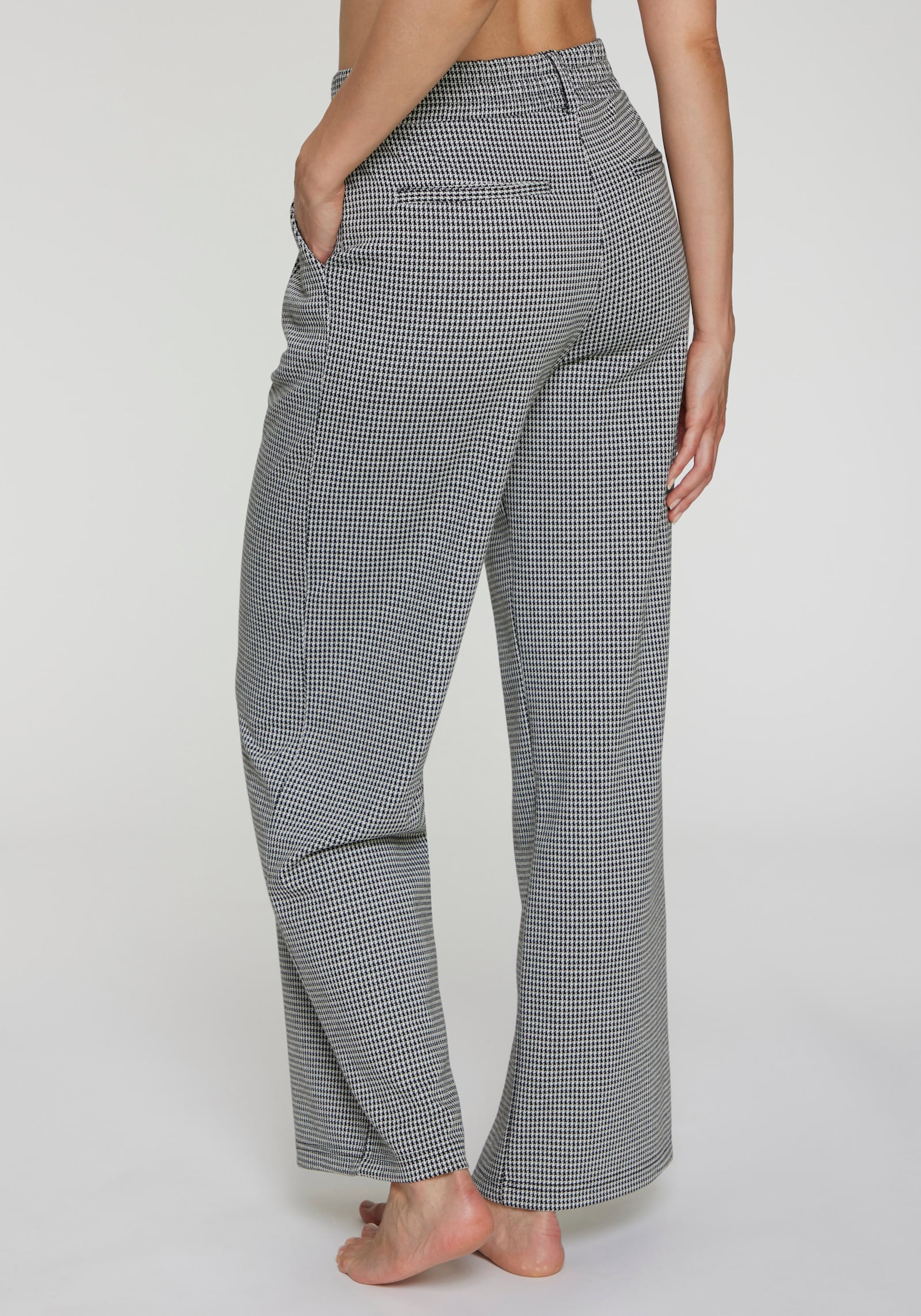 LASCANA Schlupfhose - schwarz kariert