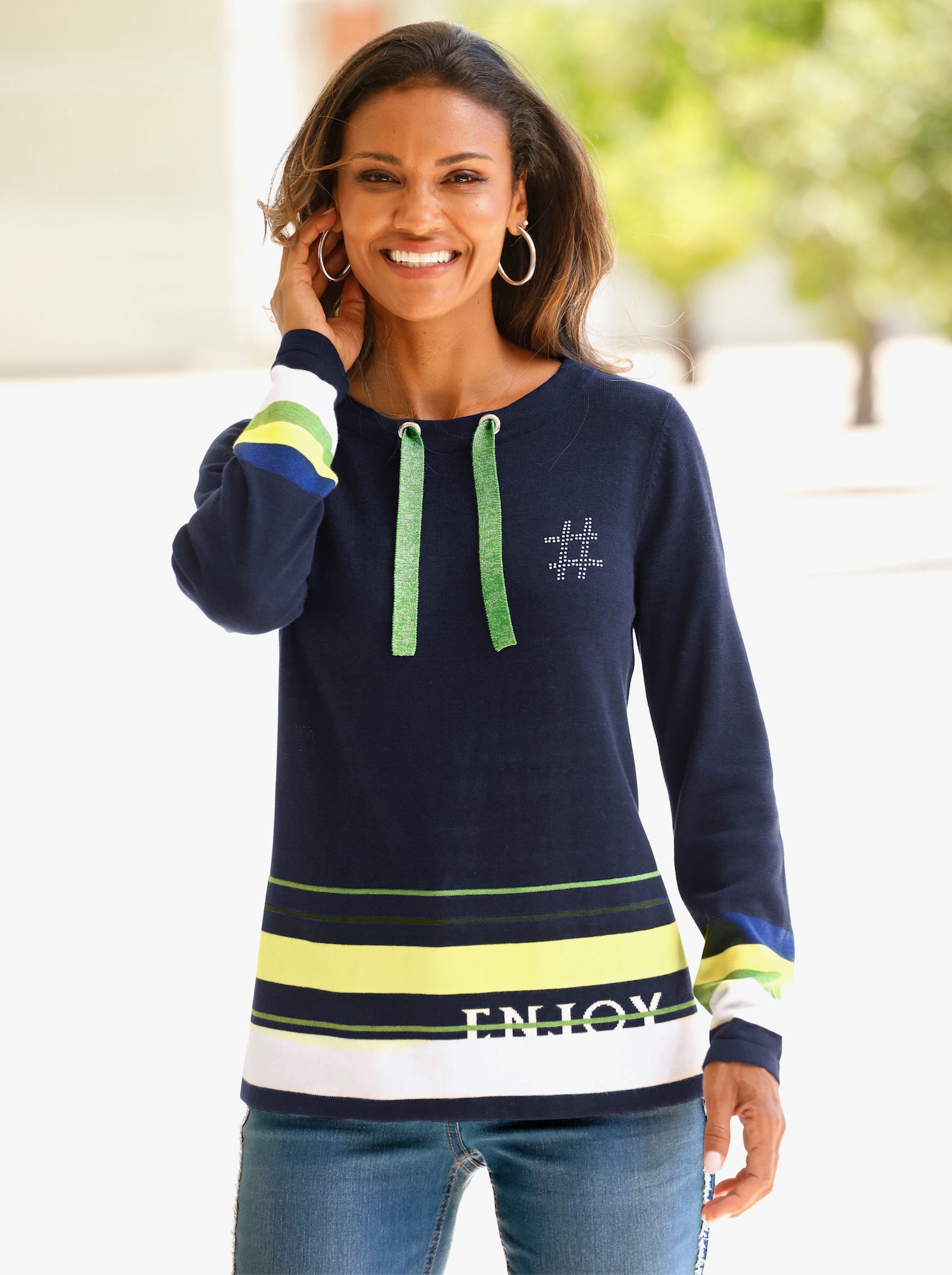 Svetr s dlouhým rukávem s pajetkami - námořnická modrá-jablková-vzor