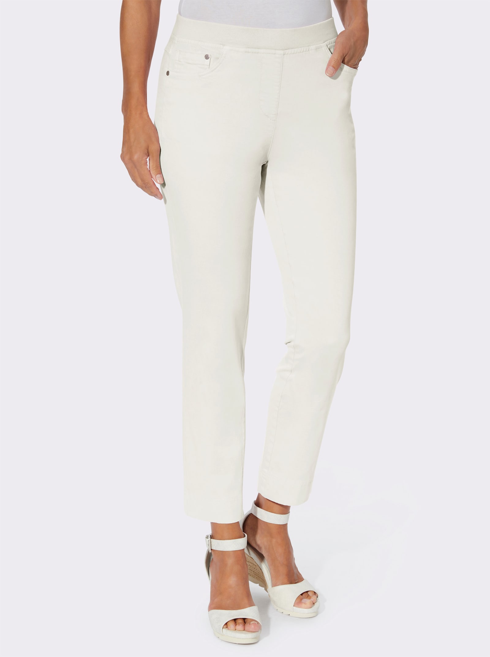 Jean 7/8 en qualité douce avec ceinture en jersey - blanc