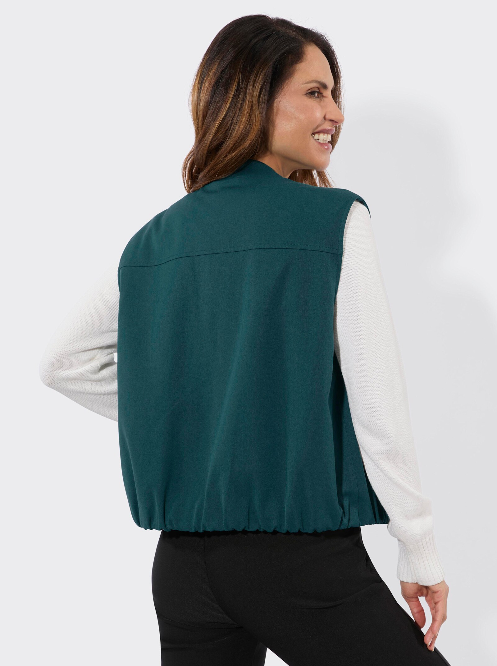 Kurzweste mit aufgesetzten Pattentaschen - petrol