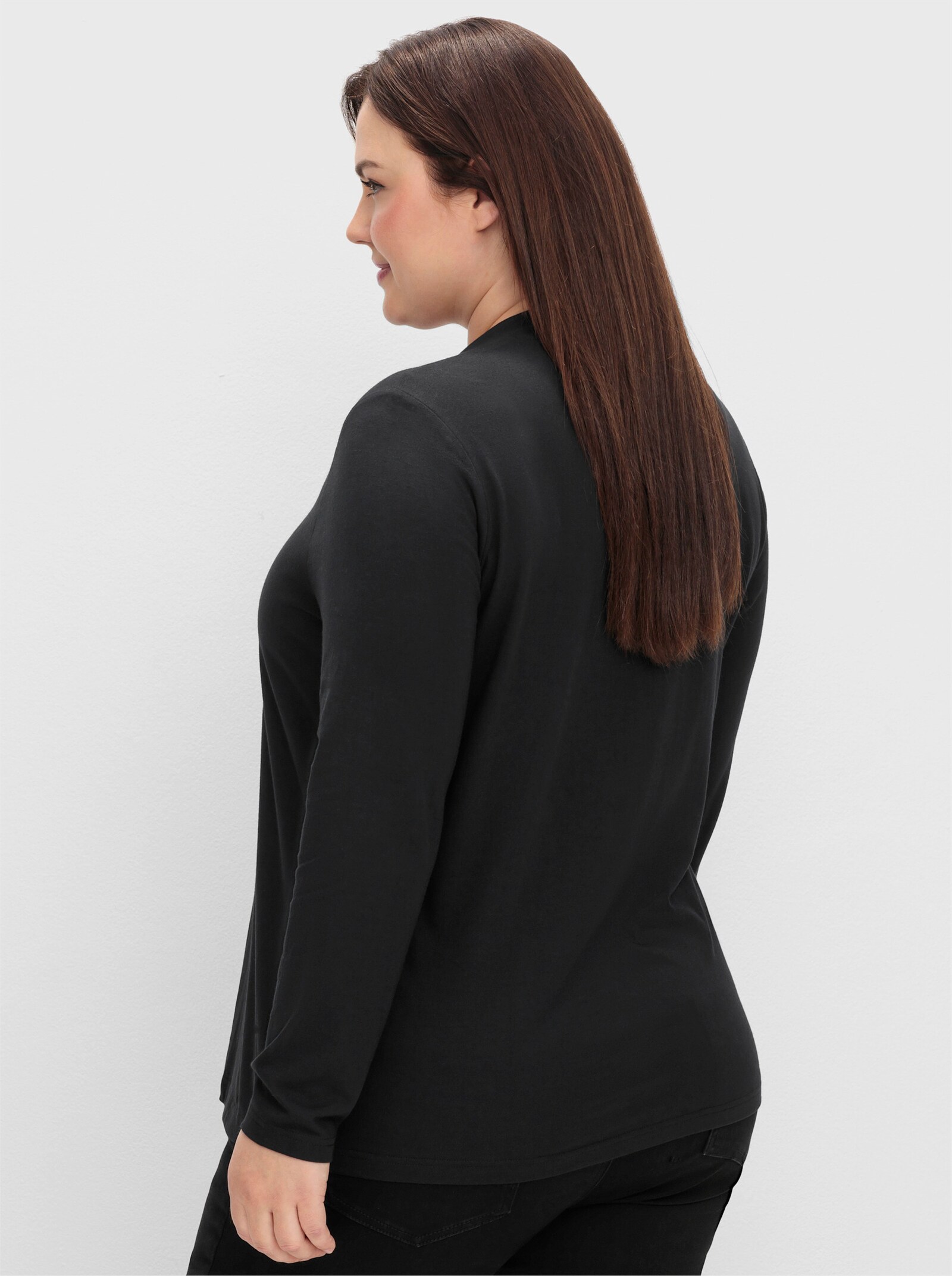 sheego Langarmshirt mit V-Ausschnitt - schwarz