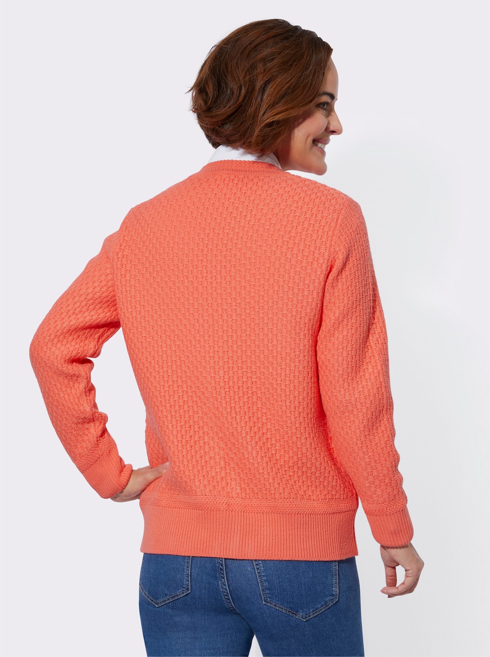 Strickjacke in strukturierter Optik - koralle