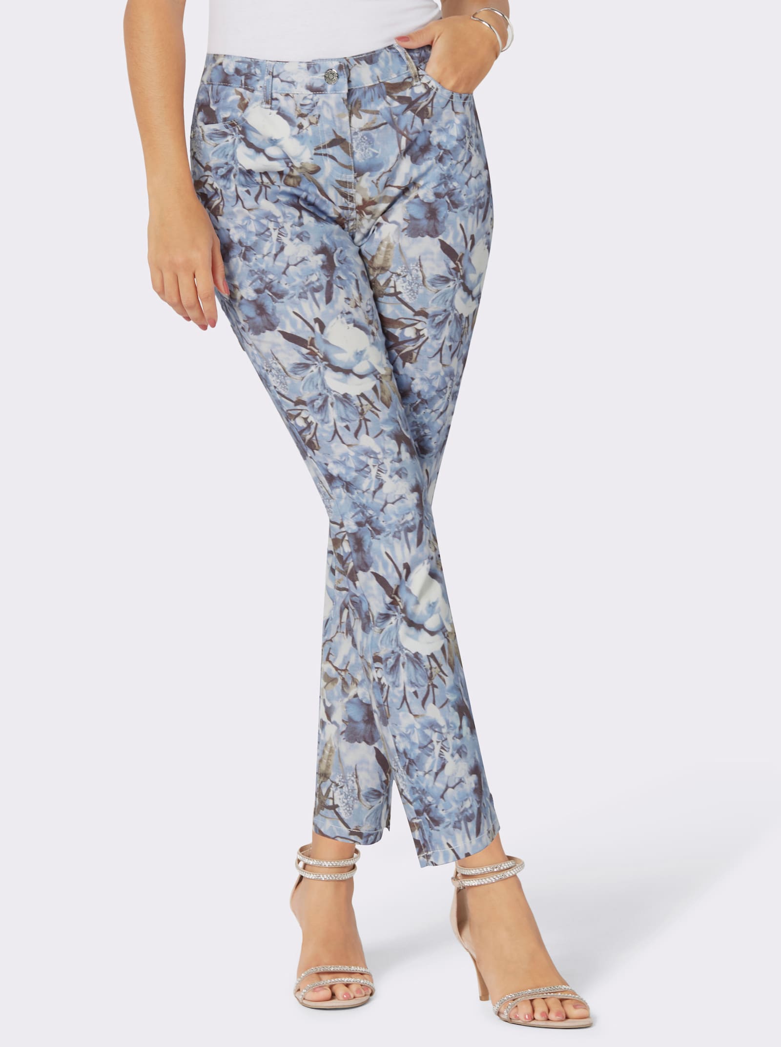 7/8-jeans in Cotton-made-in-Africa-kwaliteit - lichtblauw/ecru bedrukt