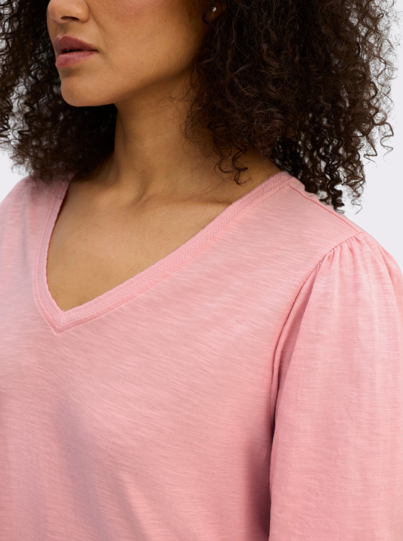sheego V-Shirt in Flammgarn-Struktur - rosenquarz
