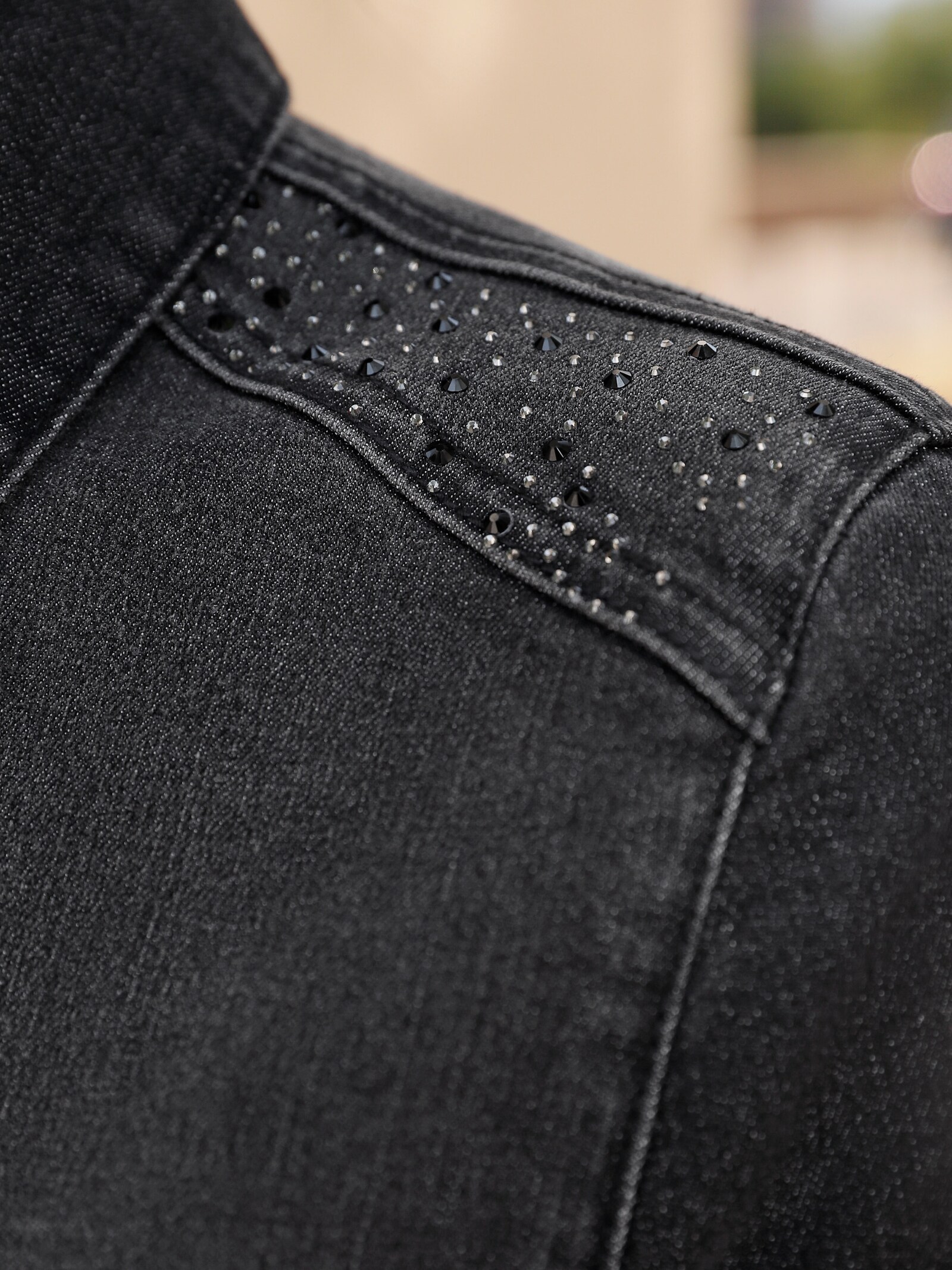 Jeansblouse met fonkelende siersteentjes - grafiet denim