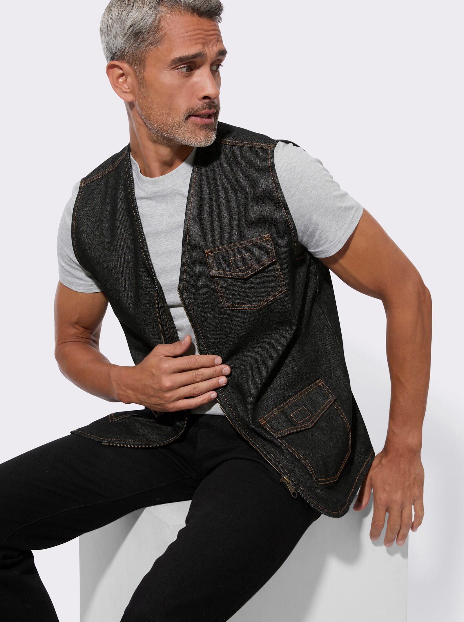 Jeansweste mit aufgesetzten Pattentaschen - graphit-denim