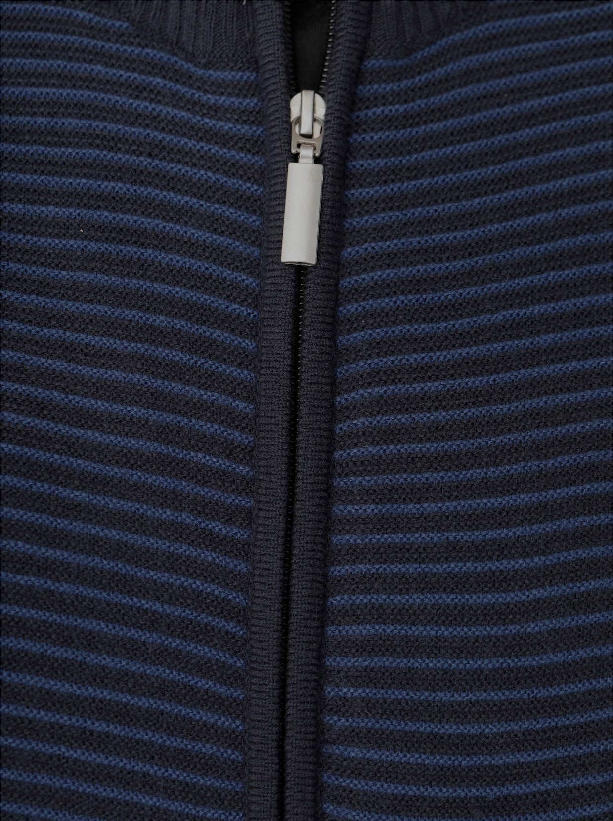 Pletený kabátek - námořnická modrá-džínová modrá