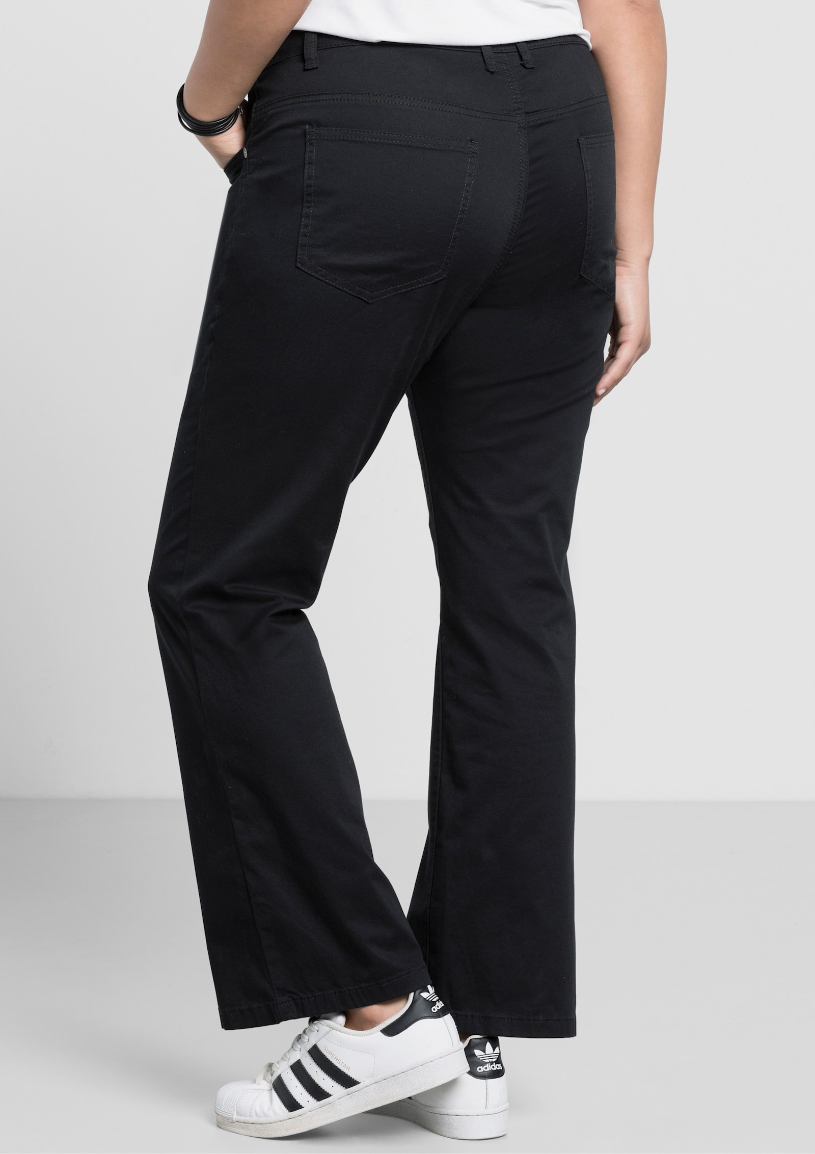 sheego Bootcut broek van katoen-twill - zwart