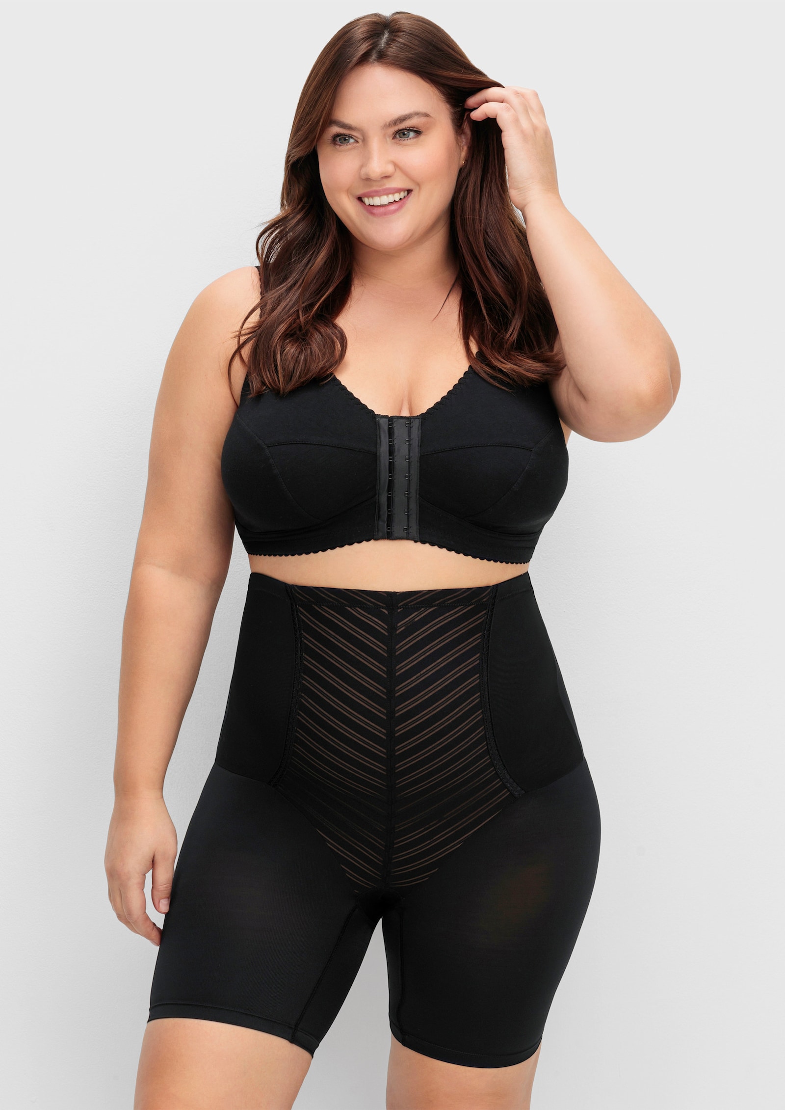 sheego Formpants mit extrahoher Taille - schwarz