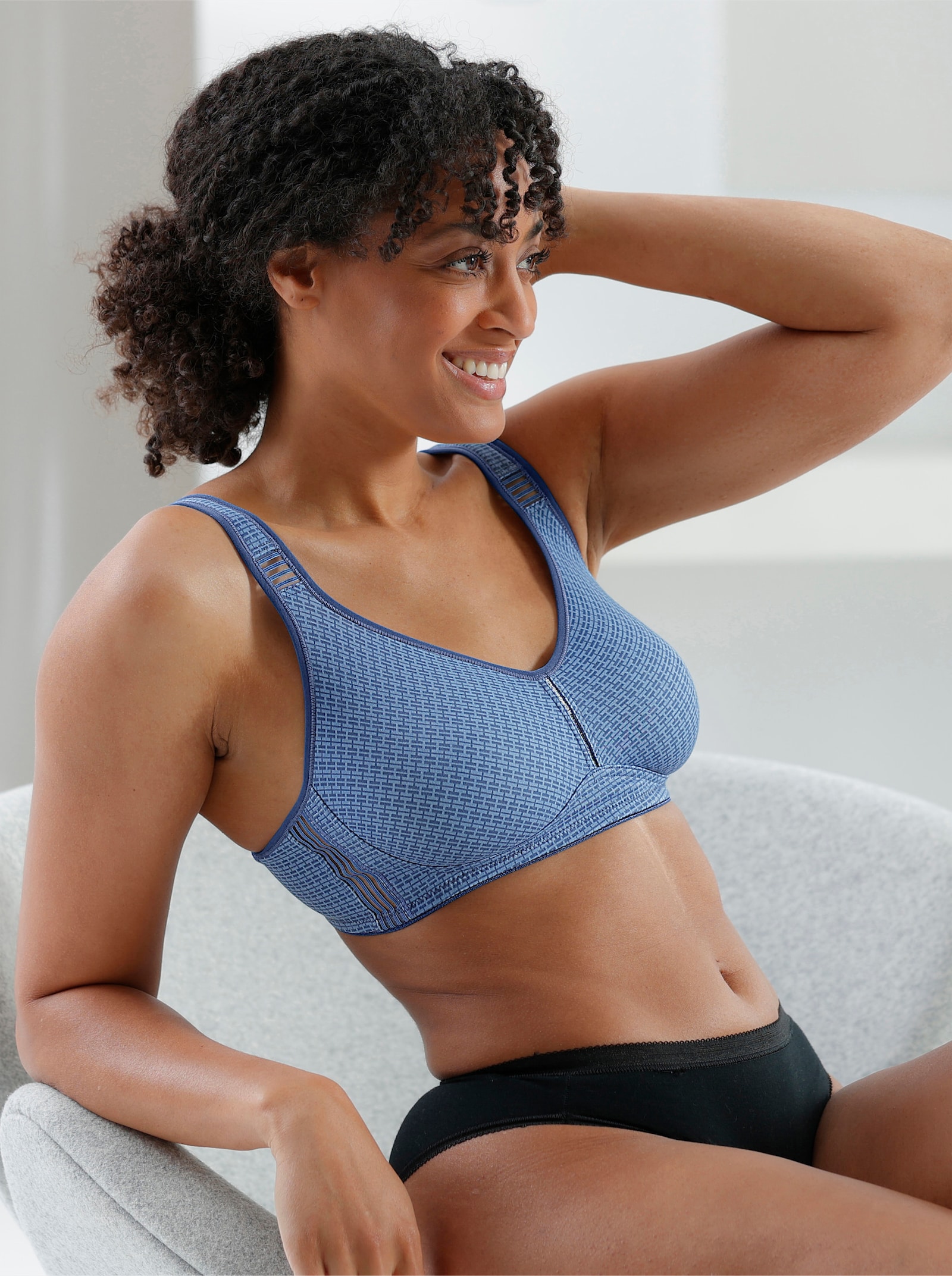 wäschepur Komfort-BH ohne Bügel mit transparenten Einsätzen - mittelblau-bleu