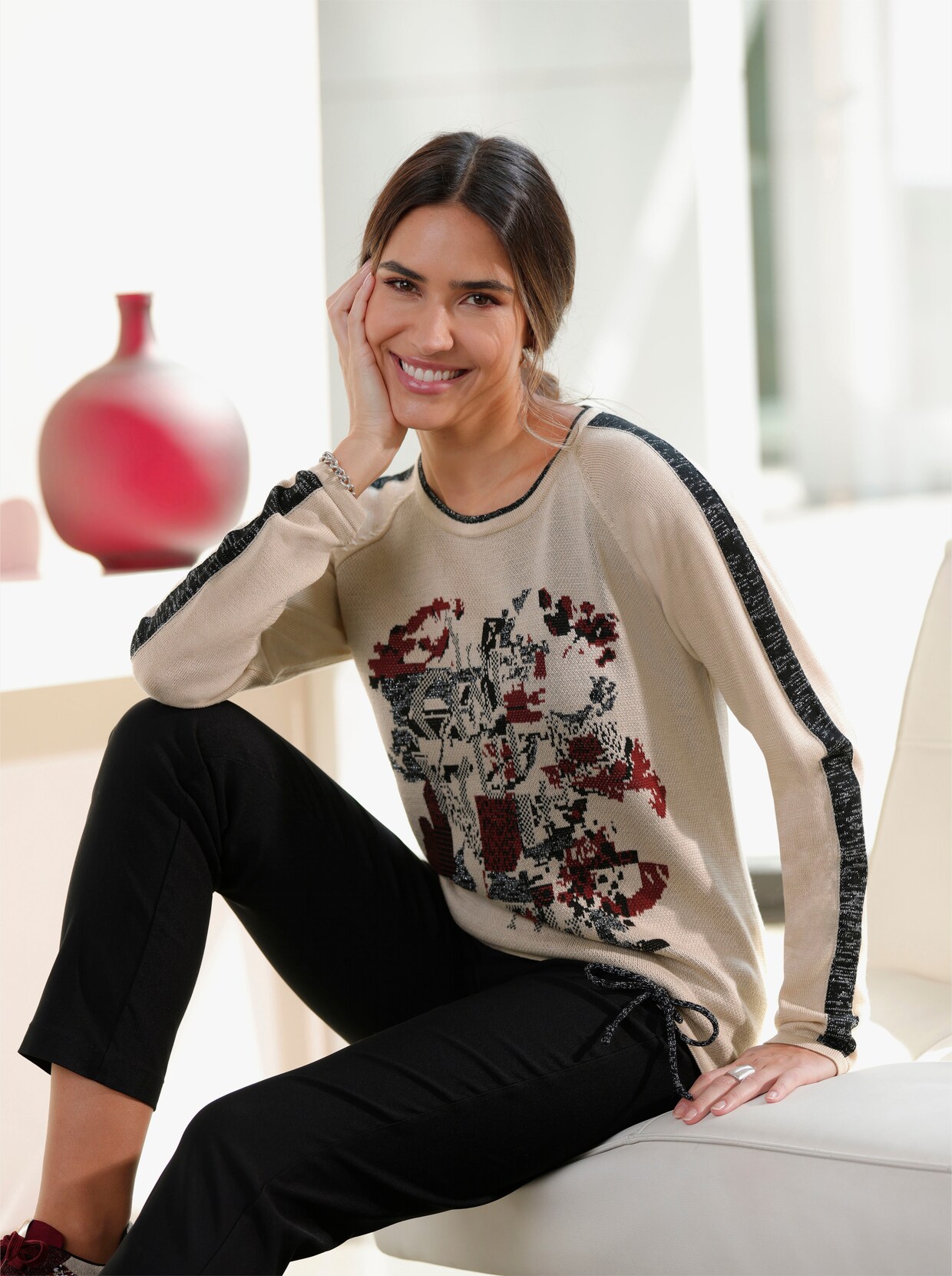 Pullover met ronde hals - zand gedessineerd