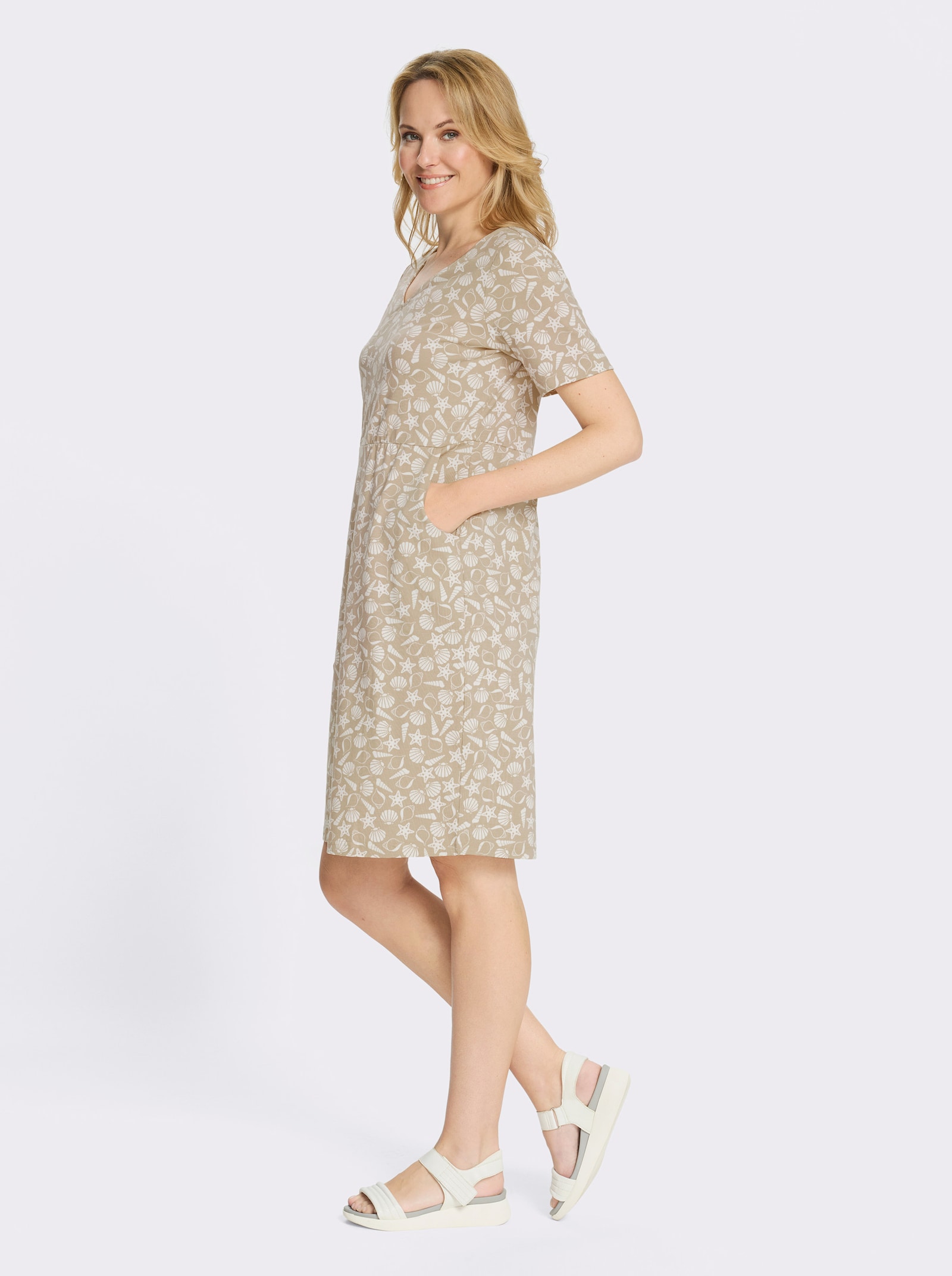 Jerseykleid mit Taschen - beige-ecru-bedruckt