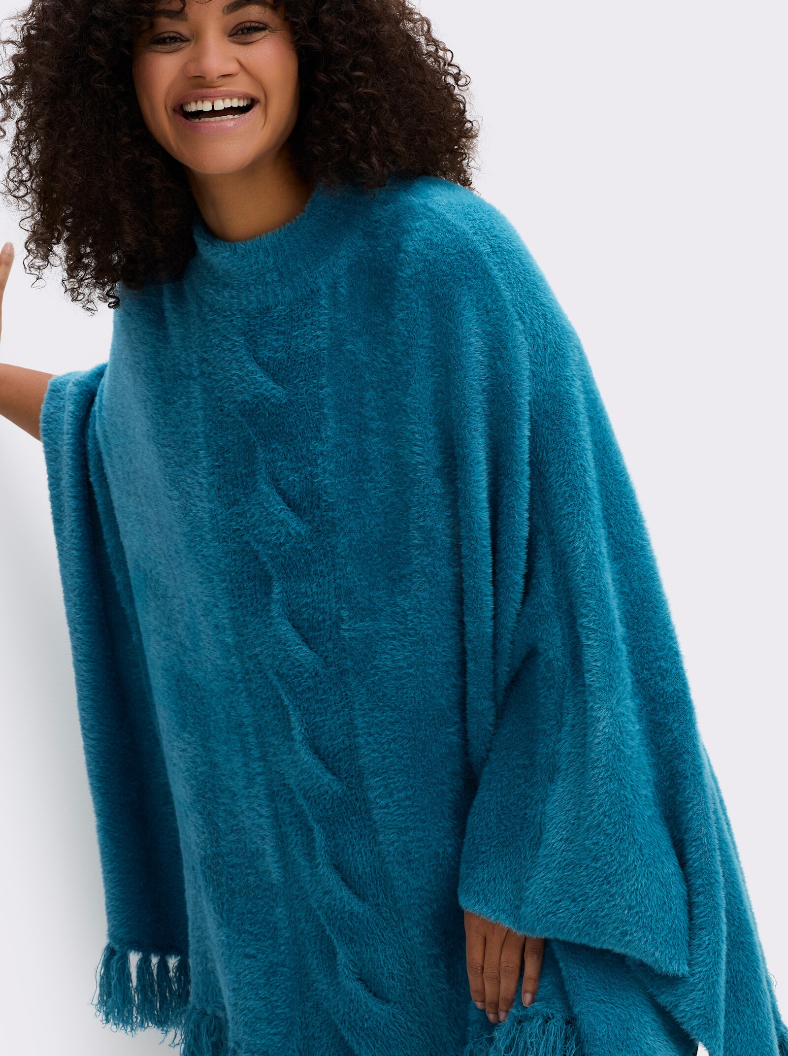 sheego Strickponcho mit Stehkragen und Quasten - topas