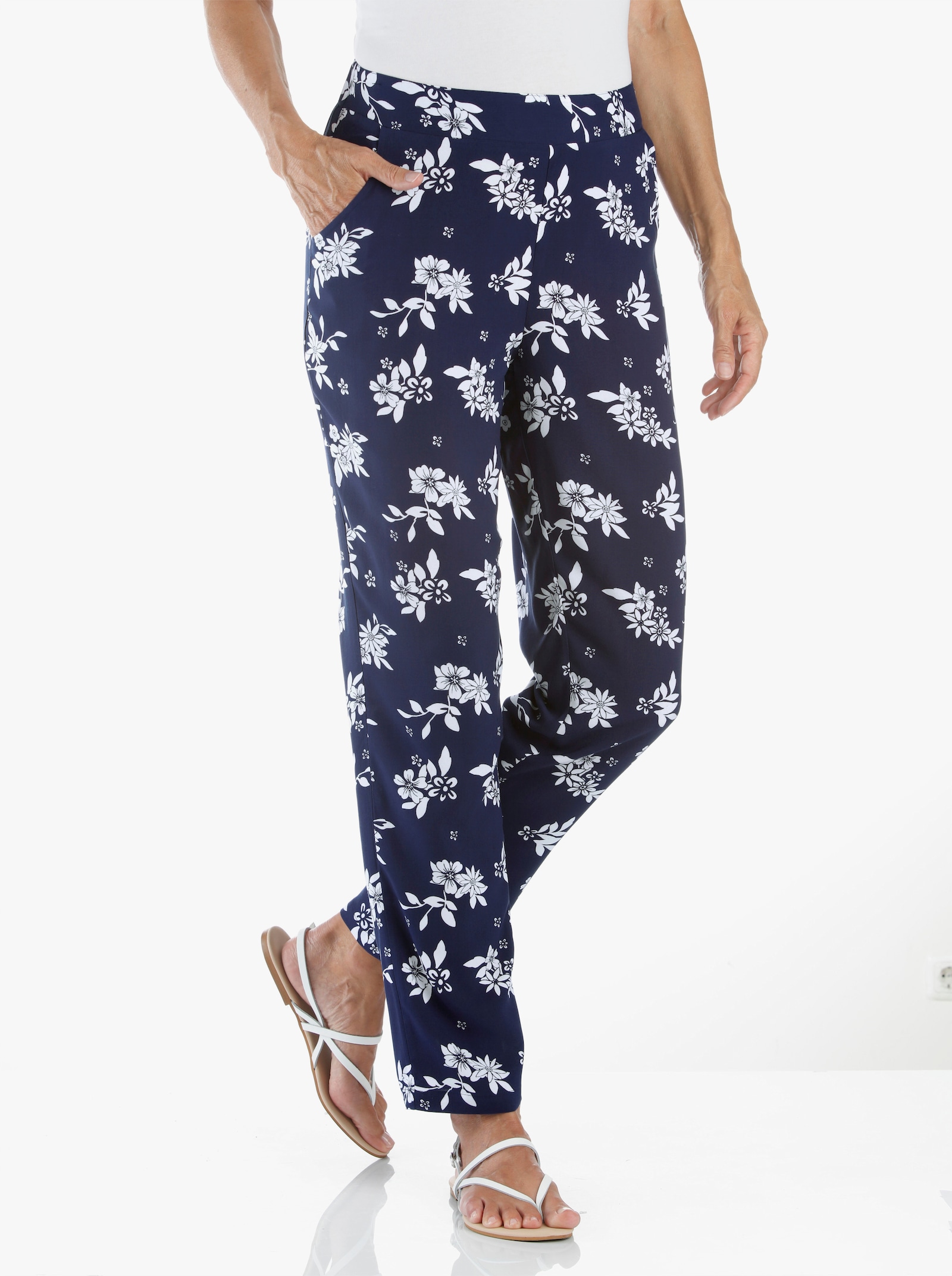 Hose floral bedruckt - nachtblau-weiß-bedruckt