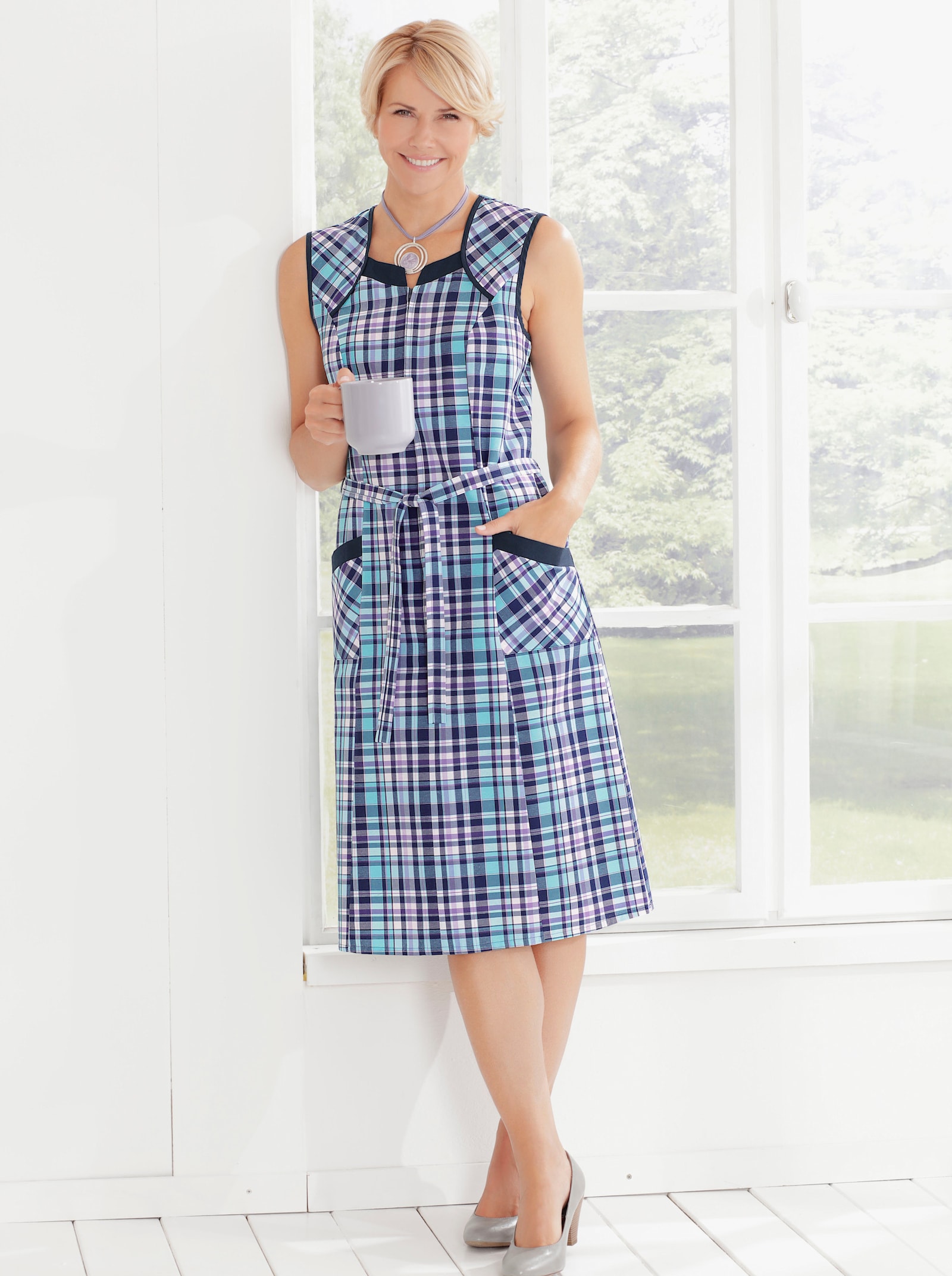 RV-Schürze im gewebten Karomuster - marine-flieder