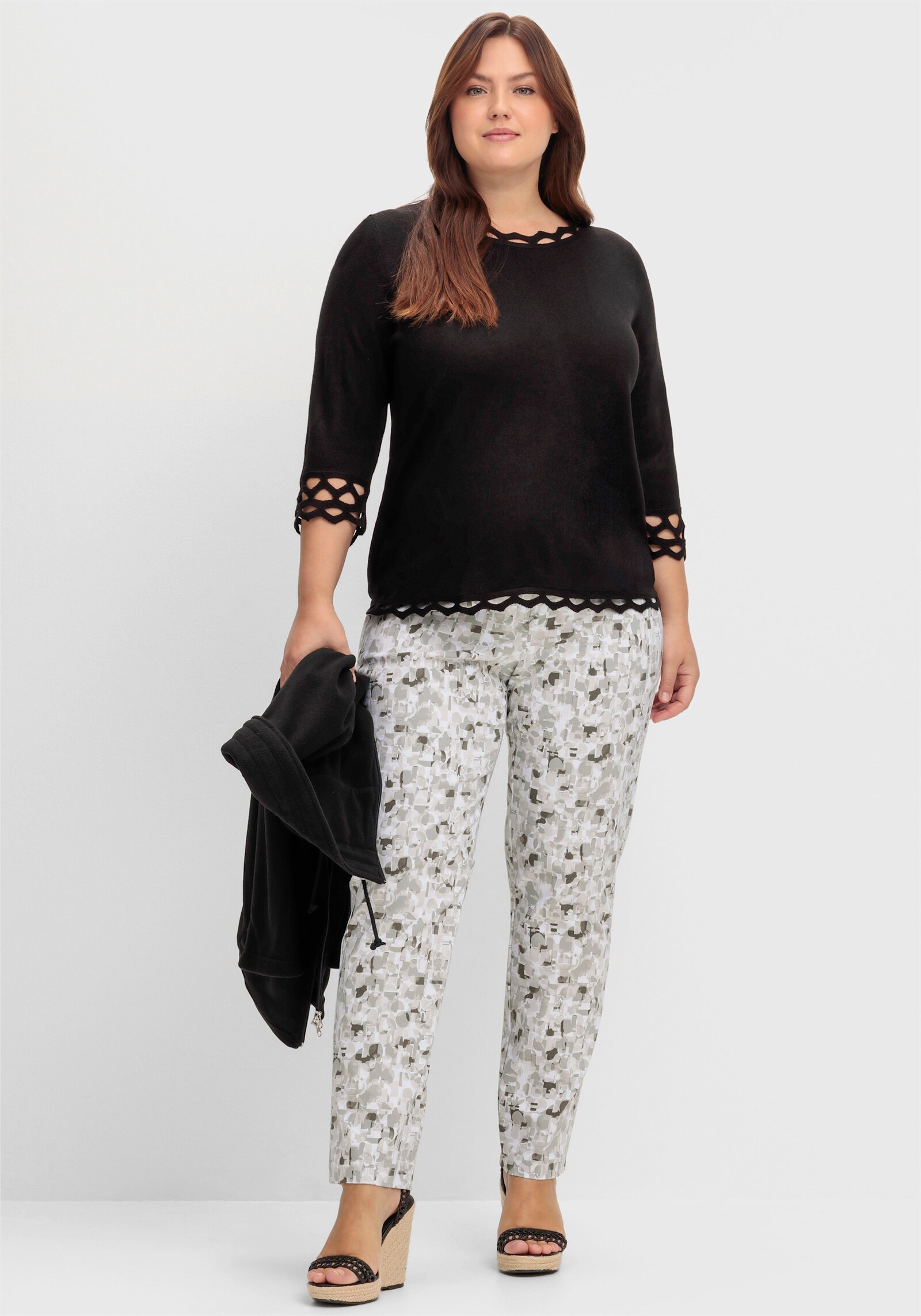 3/4 Arm-Pullover mit Zierborte - schwarz