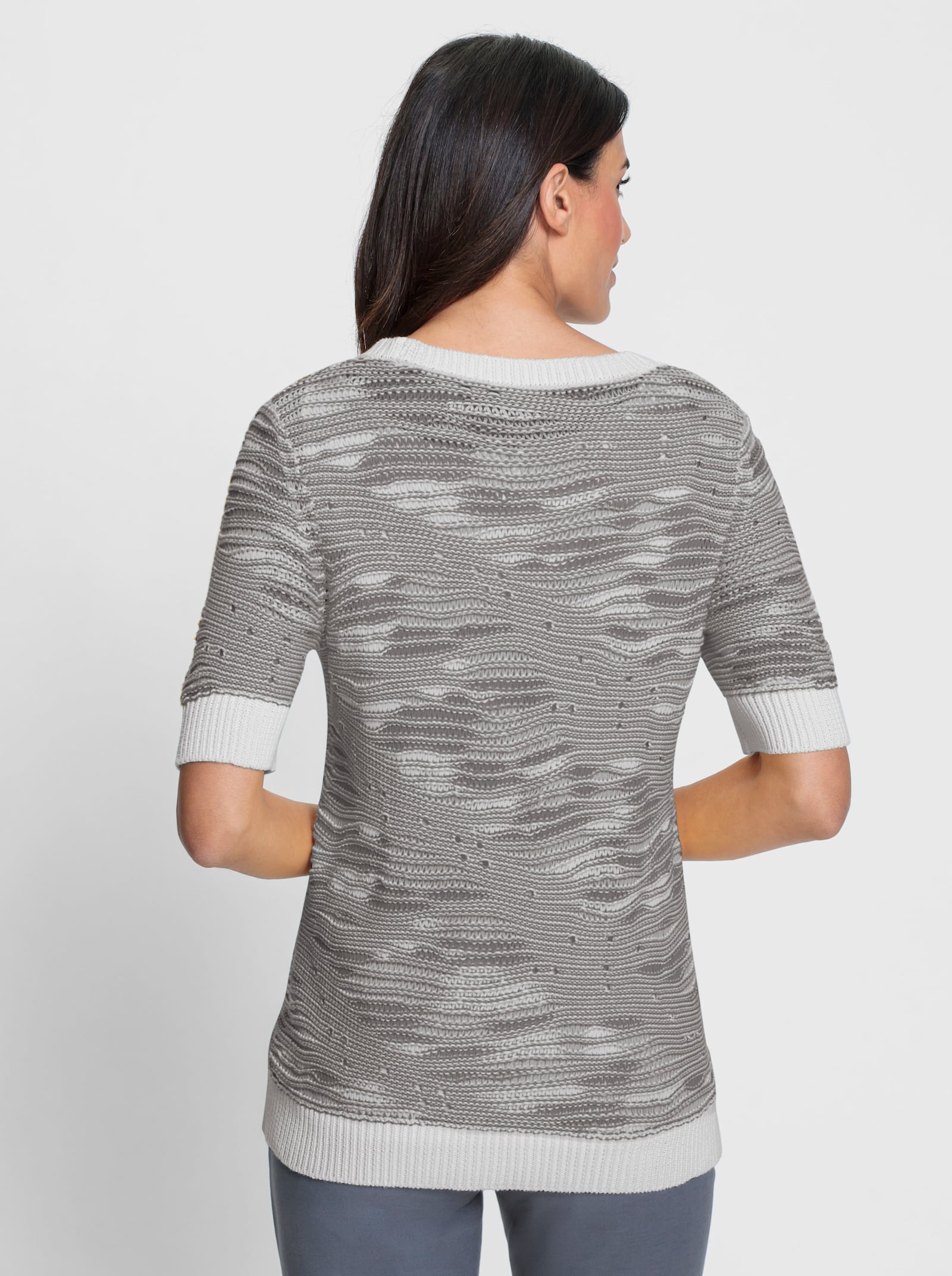 Kurzarmpullover in Jacquard-Strick - grau-weiss-gemustert