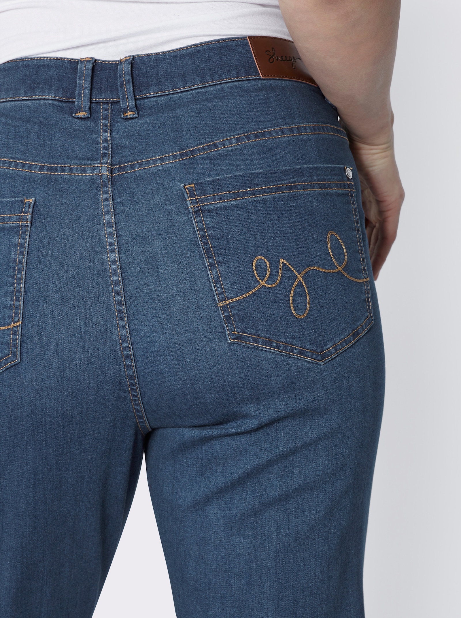 sheego Bootcut-Jeans in 5-Pocket-Form - blue-stone-washed