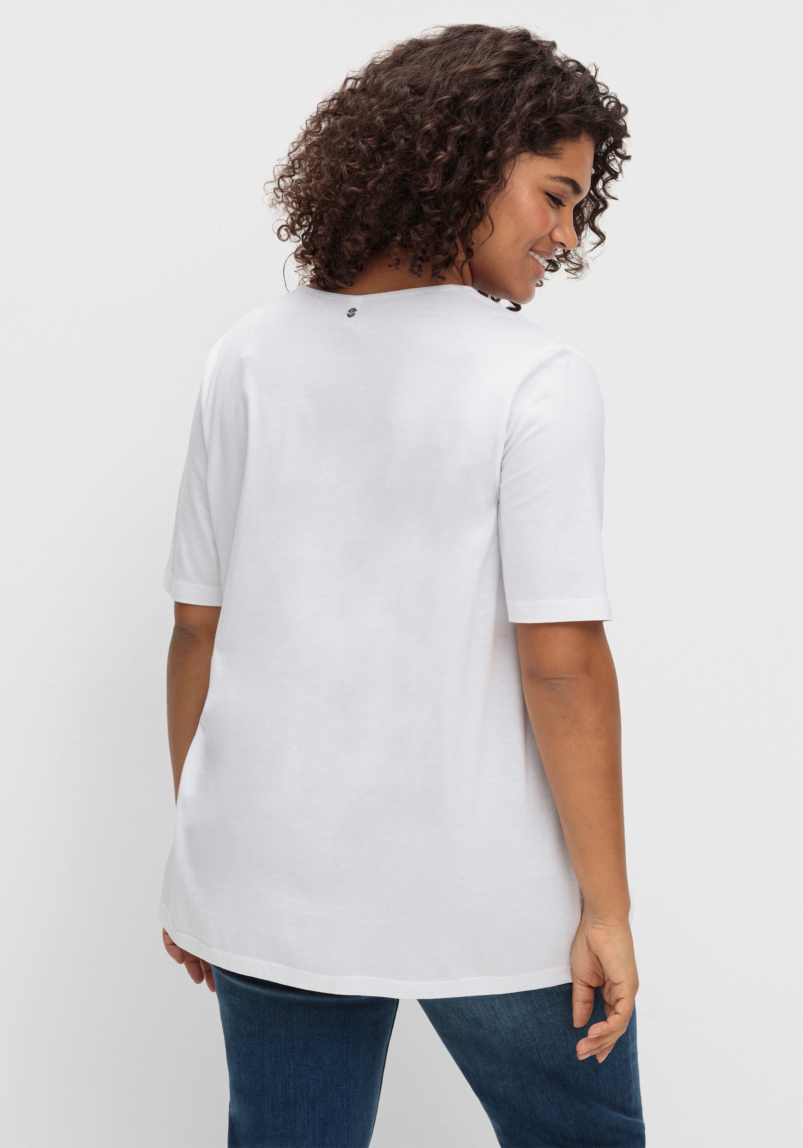 sheego T-shirt met dubbellaags voorpand - wit