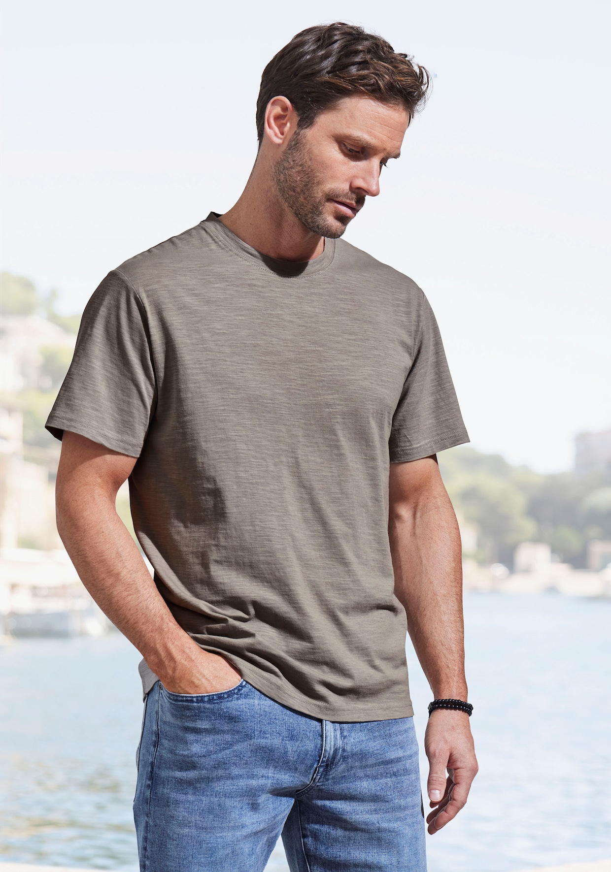 T-Shirt - grau