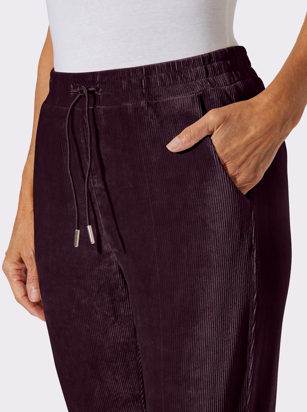 Schlupfhose in Cord-Qualität, pflegeleicht - aubergine