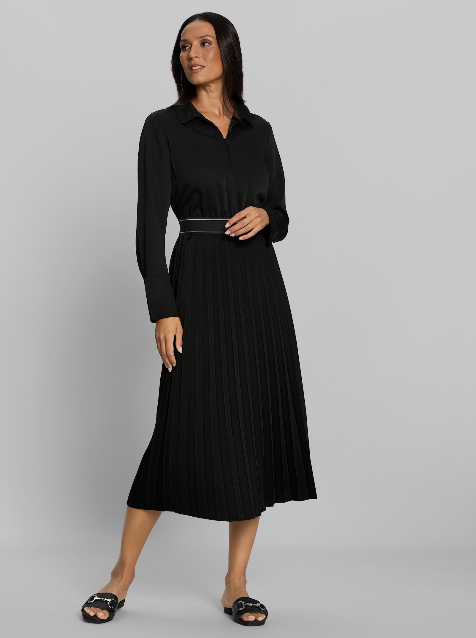 heine Plisseekleid mit Hemdkragen - schwarz