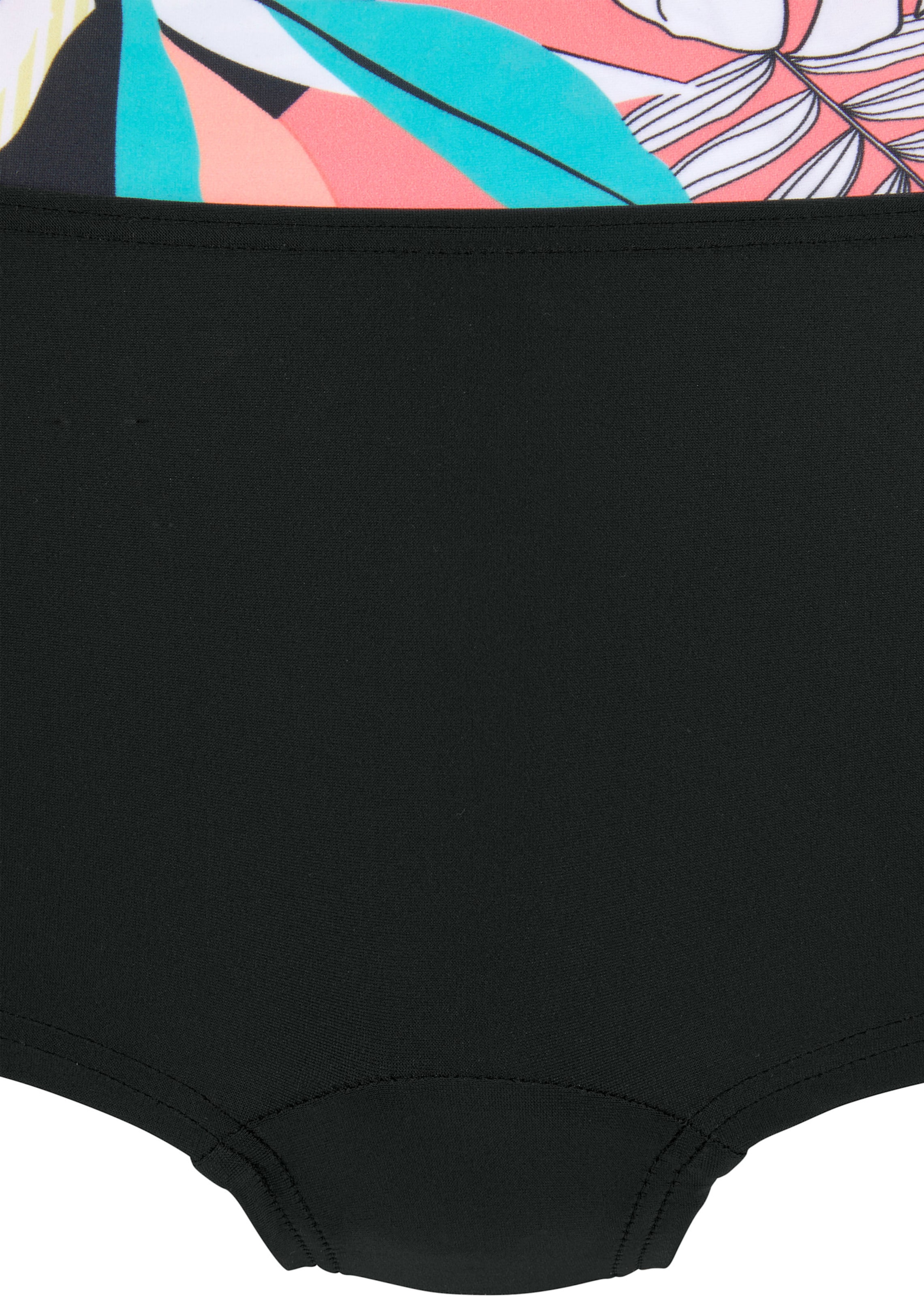 Sport HR günstig Kaufen-Bikini-Hotpants in schwarz von LASCANA ACTIVE. Bikini-Hotpants in schwarz von LASCANA ACTIVE <![CDATA[Die sportliche Hot Pants von Lascana Active ist ein echter Hingucker, denn durch ihren bedruckten Bund ist jede Hose ein Unikat. Mix Dir Deinen eigenen S