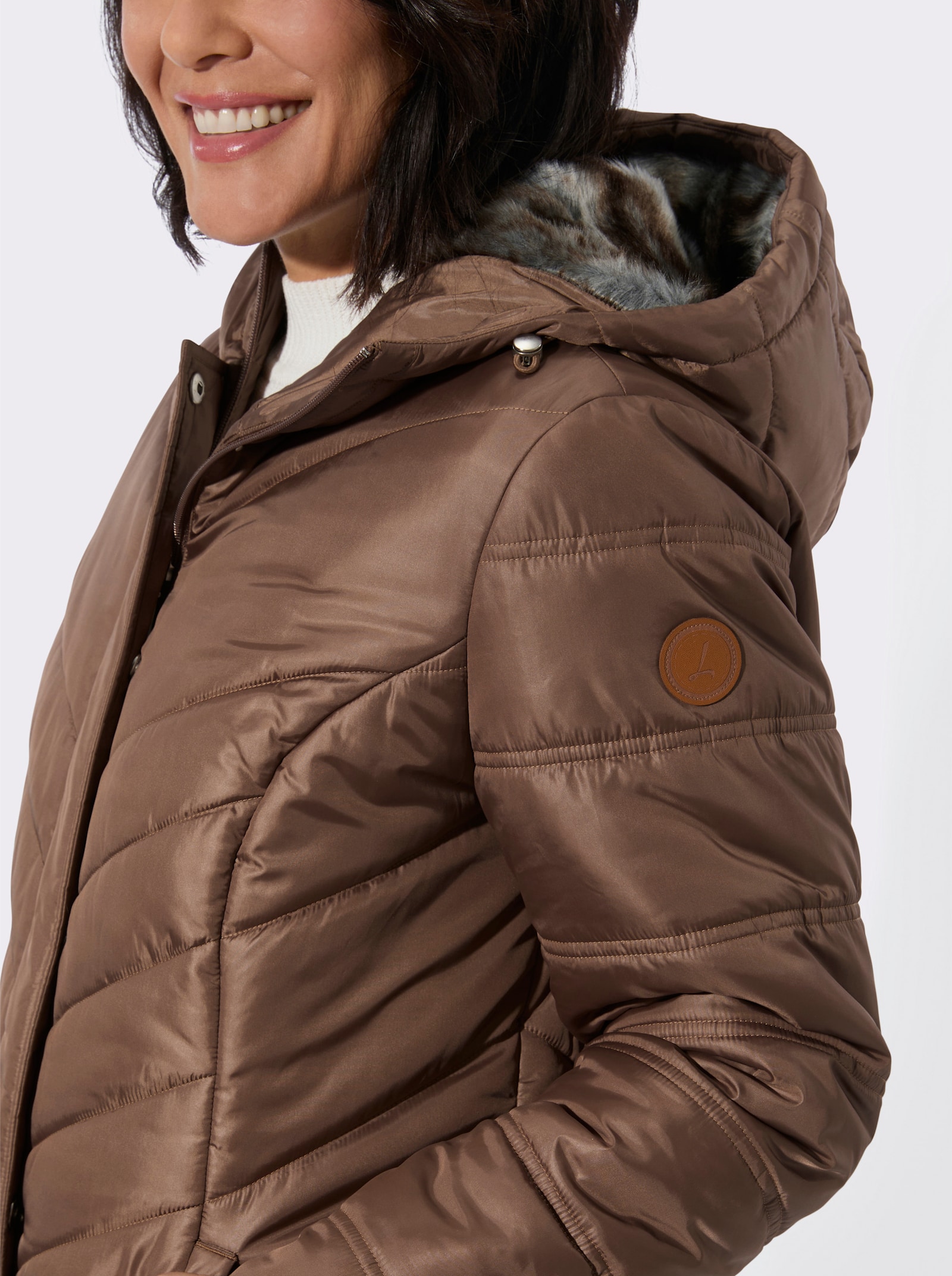 Steppjacke mit Zippertaschen - braun