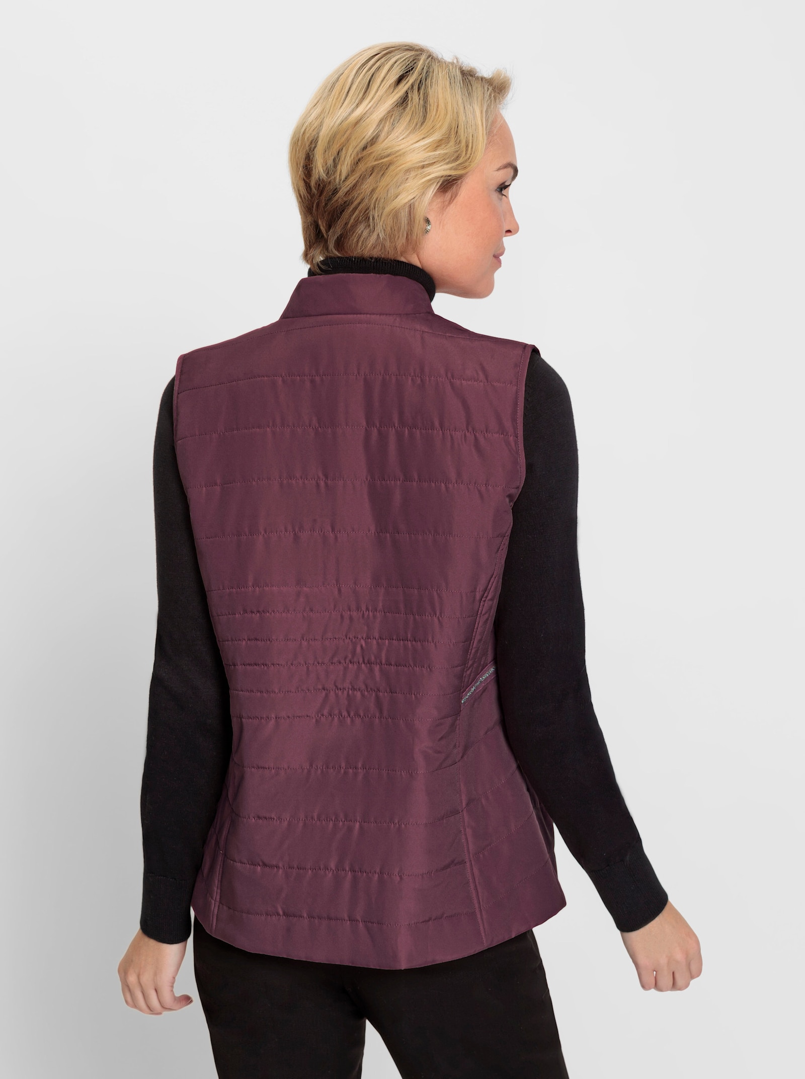 Steppweste mit Stehkragen und Zierband - burgund