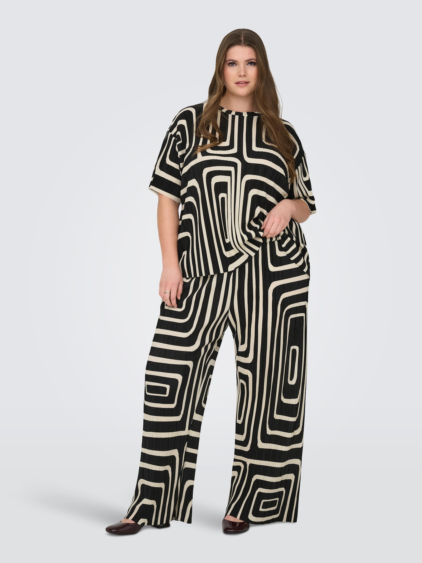 ONLY CARMAKOMA Schlupfhose - black aop:oatmeal graphic