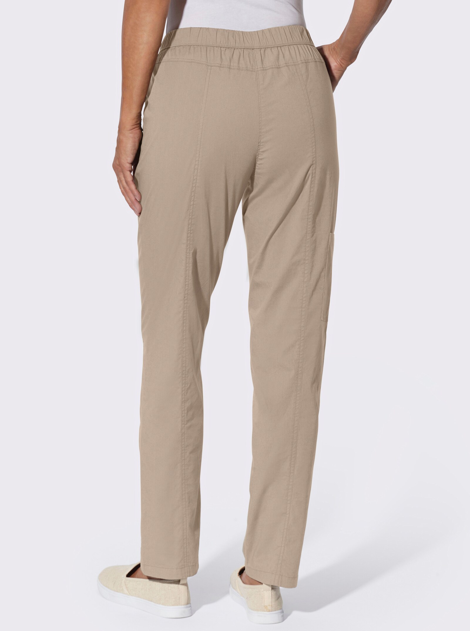 Schlupfhose mit aufgesetzter Tasche am Bein - sesam
